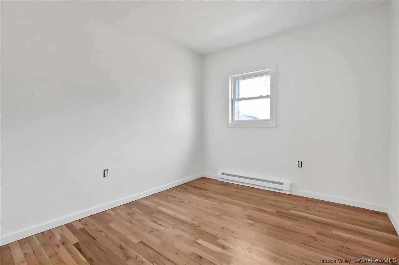 15 Sand Hill Road, Gardiner, NY, 3 Bedrooms Bedrooms, 5 Rooms Rooms,1 BathroomBathrooms,Residential,For Rent,Sand Hill,0,1044290 15 Sand Hill Road, Gardiner, NY, 3 Bedrooms Bedrooms, 5 Rooms Rooms,1 BathroomBathrooms,Residential,For Rent,Sand Hill,0,1044290