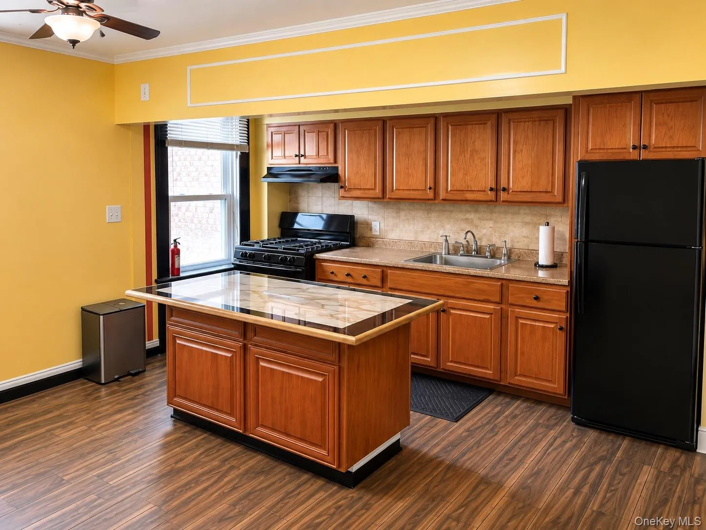 125-16 Hawtree Creek Road, New York, NY, 2 Bedrooms Bedrooms, 6 Rooms Rooms,2 BathroomsBathrooms,Residential,For Rent,Hawtree Creek,0,1044292 125-16 Hawtree Creek Road, New York, NY, 2 Bedrooms Bedrooms, 6 Rooms Rooms,2 BathroomsBathrooms,Residential,For Rent,Hawtree Creek,0,1044292