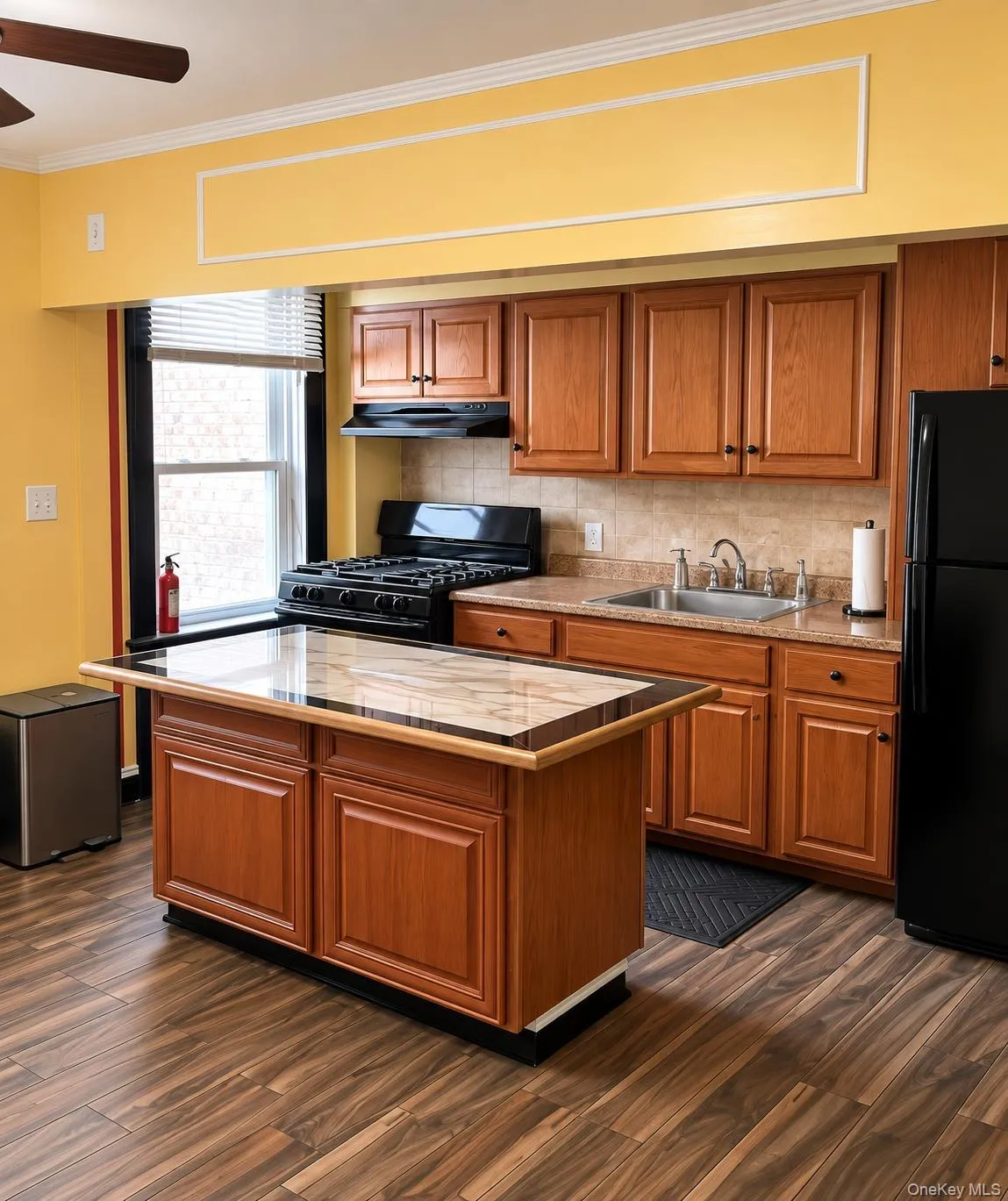125-16 Hawtree Creek Road, New York, NY, 2 Bedrooms Bedrooms, 6 Rooms Rooms,2 BathroomsBathrooms,Residential,For Rent,Hawtree Creek,0,1044292 125-16 Hawtree Creek Road, New York, NY, 2 Bedrooms Bedrooms, 6 Rooms Rooms,2 BathroomsBathrooms,Residential,For Rent,Hawtree Creek,0,1044292