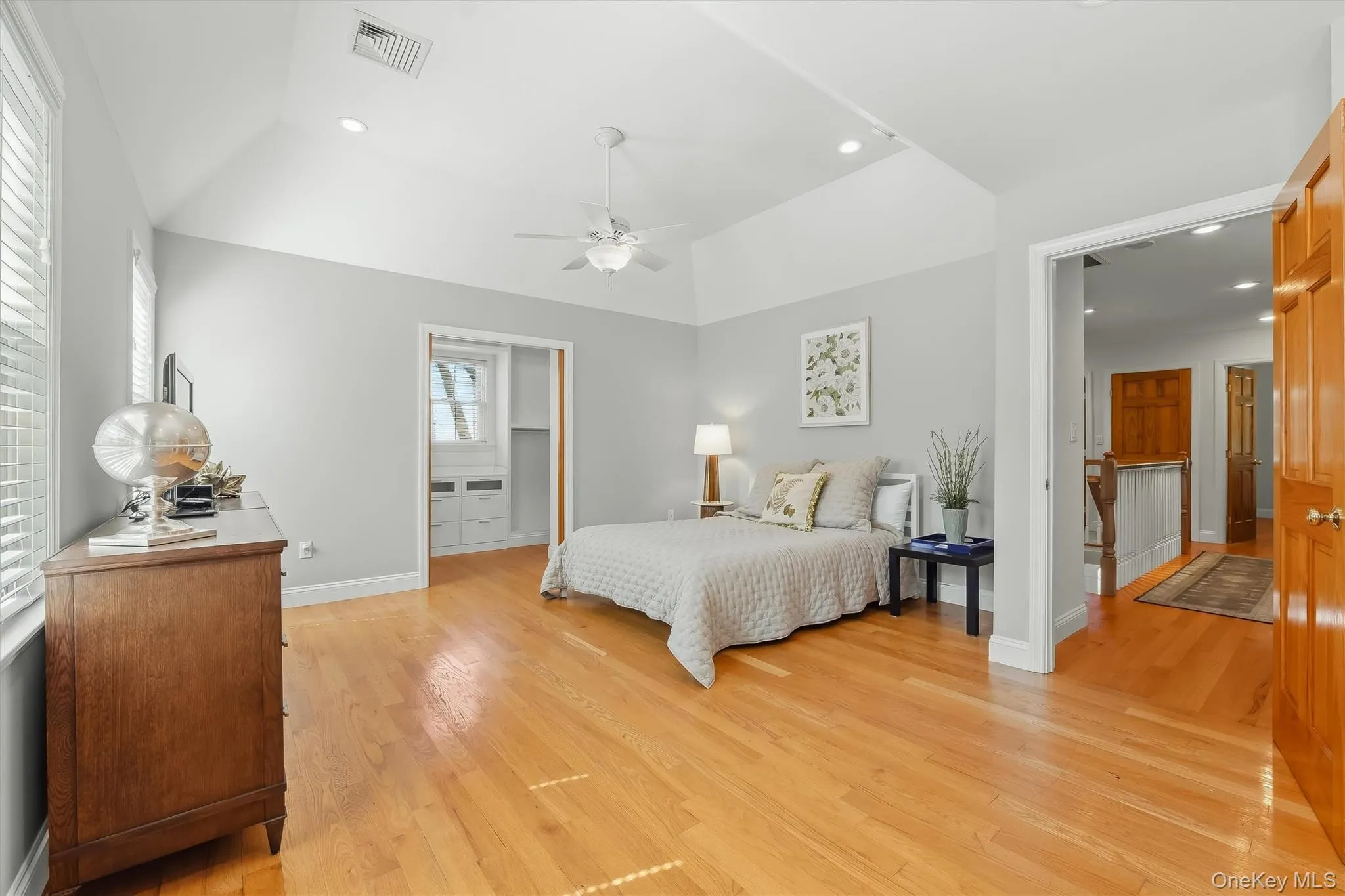 A peaceful retreat with room to recharge. A peaceful retreat with room to recharge.