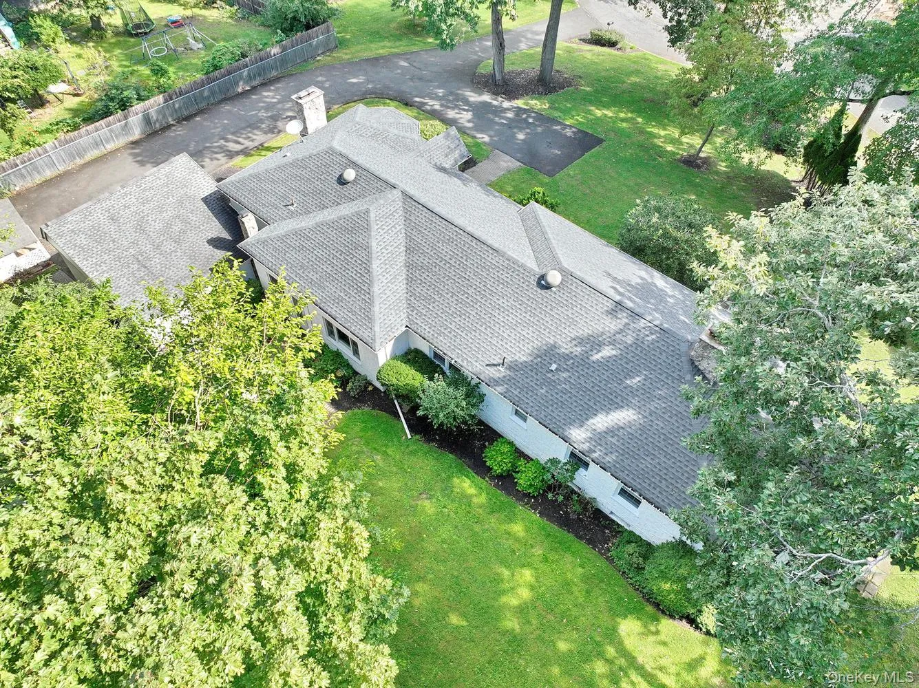 11 Muir Lane, Clarkstown, NY, 4 Bedrooms Bedrooms, 11 Rooms Rooms,2 BathroomsBathrooms,Residential,For Rent,Muir,0,1044296 11 Muir Lane, Clarkstown, NY, 4 Bedrooms Bedrooms, 11 Rooms Rooms,2 BathroomsBathrooms,Residential,For Rent,Muir,0,1044296
