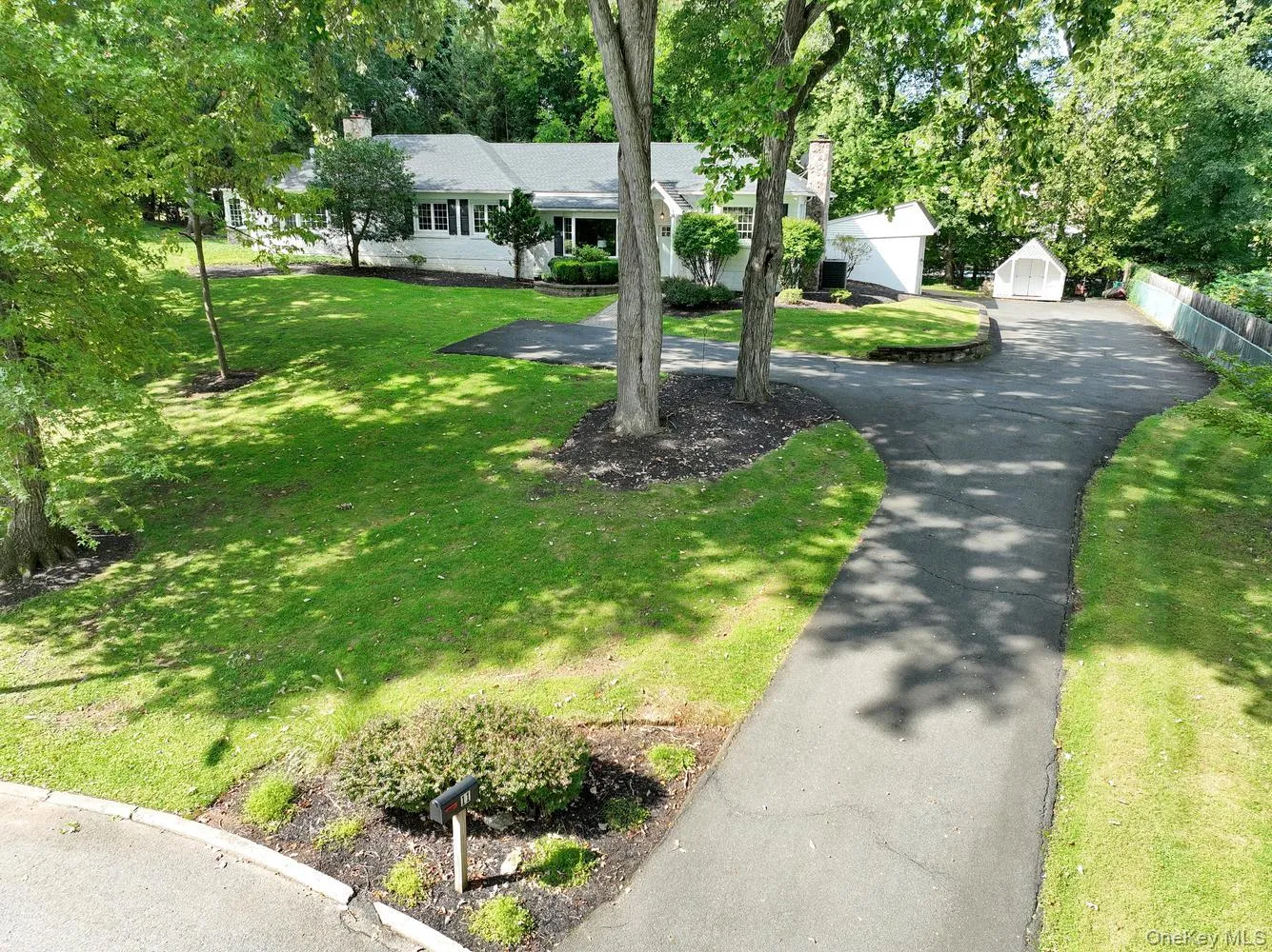 11 Muir Lane, Clarkstown, NY, 4 Bedrooms Bedrooms, 11 Rooms Rooms,2 BathroomsBathrooms,Residential,For Rent,Muir,0,1044296 11 Muir Lane, Clarkstown, NY, 4 Bedrooms Bedrooms, 11 Rooms Rooms,2 BathroomsBathrooms,Residential,For Rent,Muir,0,1044296