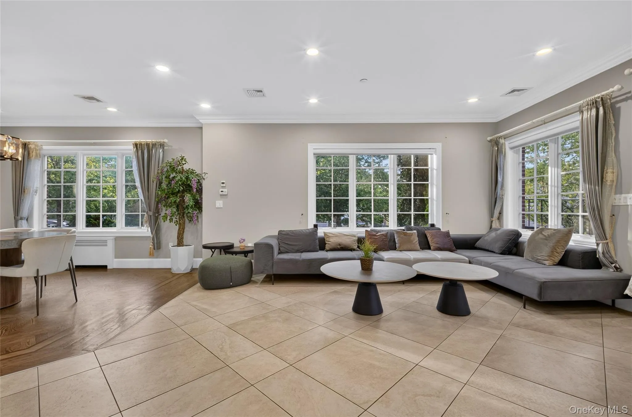 150-50 6th Avenue, New York, NY, 5 Bedrooms Bedrooms, 10 Rooms Rooms,5 BathroomsBathrooms,Residential,For Rent,6th,0,1044300 150-50 6th Avenue, New York, NY, 5 Bedrooms Bedrooms, 10 Rooms Rooms,5 BathroomsBathrooms,Residential,For Rent,6th,0,1044300