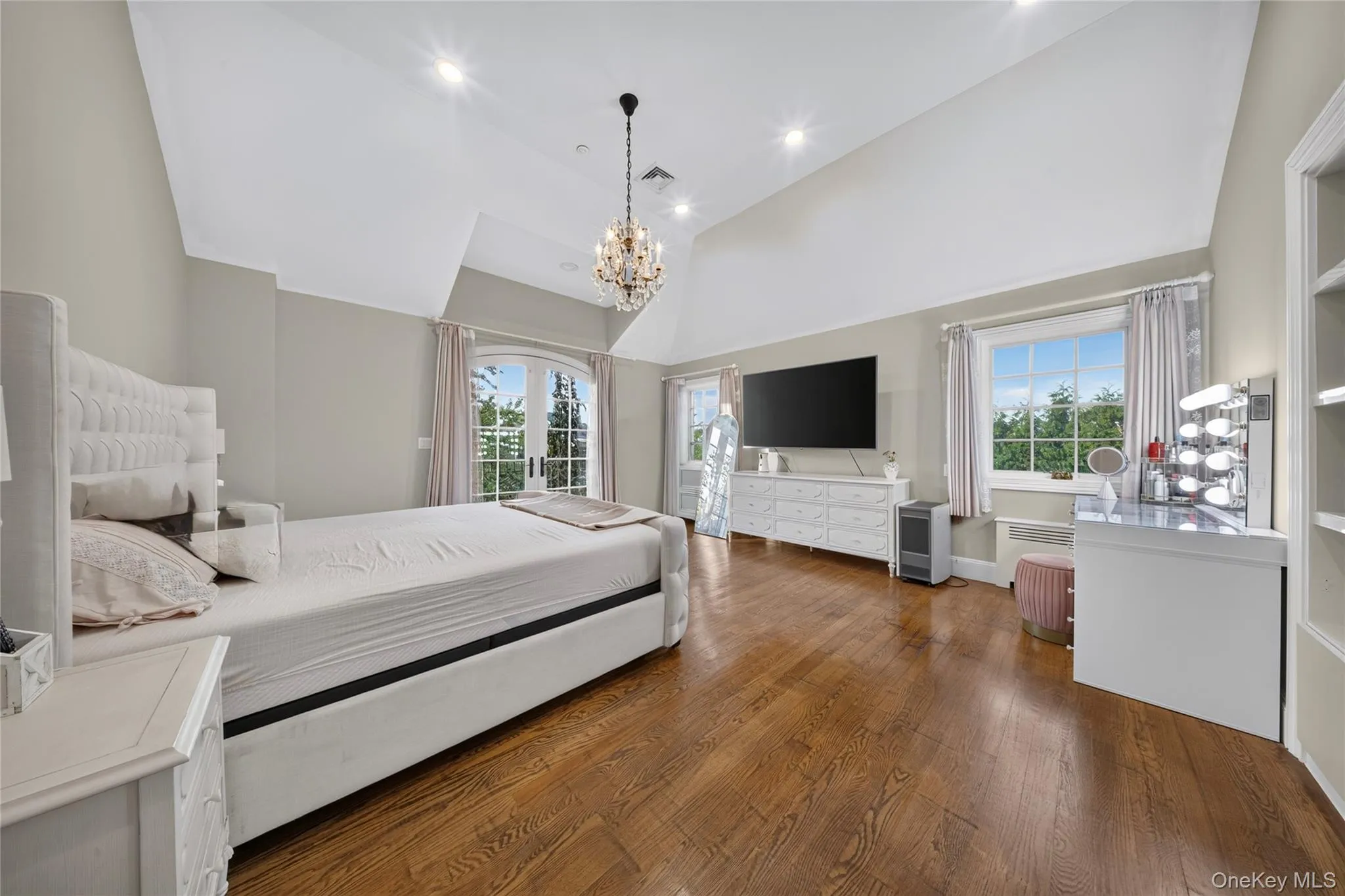 150-50 6th Avenue, New York, NY, 5 Bedrooms Bedrooms, 10 Rooms Rooms,5 BathroomsBathrooms,Residential,For Rent,6th,0,1044300 150-50 6th Avenue, New York, NY, 5 Bedrooms Bedrooms, 10 Rooms Rooms,5 BathroomsBathrooms,Residential,For Rent,6th,0,1044300