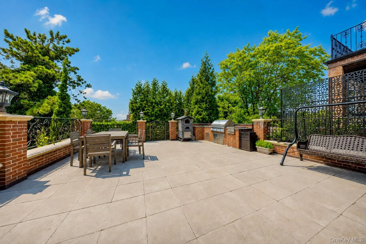 150-50 6th Avenue, New York, NY, 5 Bedrooms Bedrooms, 10 Rooms Rooms,5 BathroomsBathrooms,Residential,For Rent,6th,0,1044300 150-50 6th Avenue, New York, NY, 5 Bedrooms Bedrooms, 10 Rooms Rooms,5 BathroomsBathrooms,Residential,For Rent,6th,0,1044300
