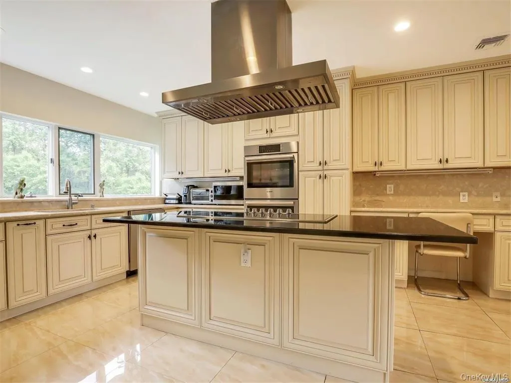 5 Woodfield Lane, Oyster Bay, NY, 5 Bedrooms Bedrooms, 14 Rooms Rooms,5 BathroomsBathrooms,Residential,For Rent,Woodfield,0,1044302 5 Woodfield Lane, Oyster Bay, NY, 5 Bedrooms Bedrooms, 14 Rooms Rooms,5 BathroomsBathrooms,Residential,For Rent,Woodfield,0,1044302