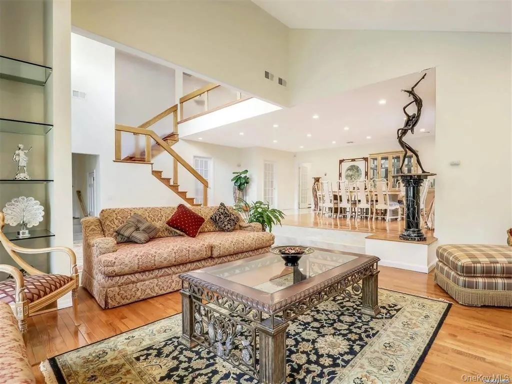 5 Woodfield Lane, Oyster Bay, NY, 5 Bedrooms Bedrooms, 14 Rooms Rooms,5 BathroomsBathrooms,Residential,For Rent,Woodfield,0,1044302 5 Woodfield Lane, Oyster Bay, NY, 5 Bedrooms Bedrooms, 14 Rooms Rooms,5 BathroomsBathrooms,Residential,For Rent,Woodfield,0,1044302