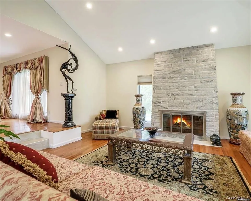 5 Woodfield Lane, Oyster Bay, NY, 5 Bedrooms Bedrooms, 14 Rooms Rooms,5 BathroomsBathrooms,Residential,For Rent,Woodfield,0,1044302 5 Woodfield Lane, Oyster Bay, NY, 5 Bedrooms Bedrooms, 14 Rooms Rooms,5 BathroomsBathrooms,Residential,For Rent,Woodfield,0,1044302