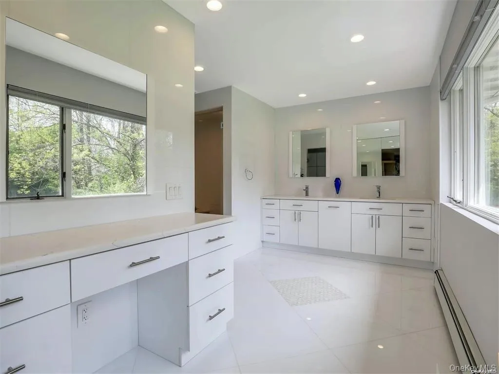 5 Woodfield Lane, Oyster Bay, NY, 5 Bedrooms Bedrooms, 14 Rooms Rooms,5 BathroomsBathrooms,Residential,For Rent,Woodfield,0,1044302 5 Woodfield Lane, Oyster Bay, NY, 5 Bedrooms Bedrooms, 14 Rooms Rooms,5 BathroomsBathrooms,Residential,For Rent,Woodfield,0,1044302