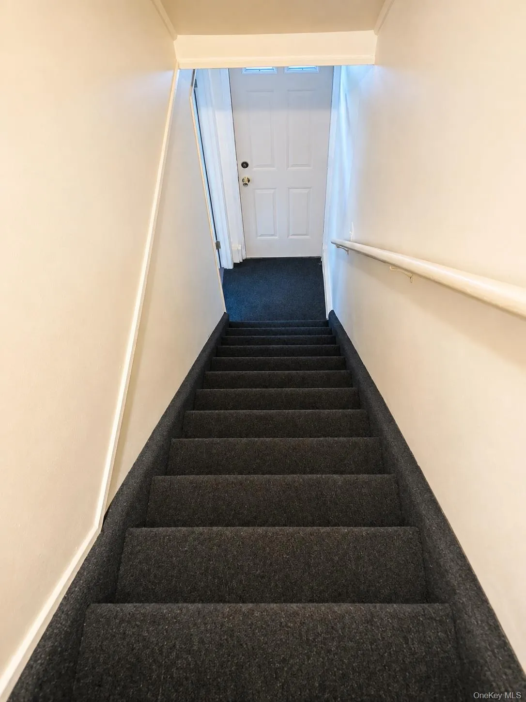 361 Twin S lane, Hempstead, NY, 1 Bedroom Bedrooms, 3 Rooms Rooms,1 BathroomBathrooms,Residential Lease,For Rent,Twin S lane,0,1044303 361 Twin S lane, Hempstead, NY, 1 Bedroom Bedrooms, 3 Rooms Rooms,1 BathroomBathrooms,Residential Lease,For Rent,Twin S lane,0,1044303