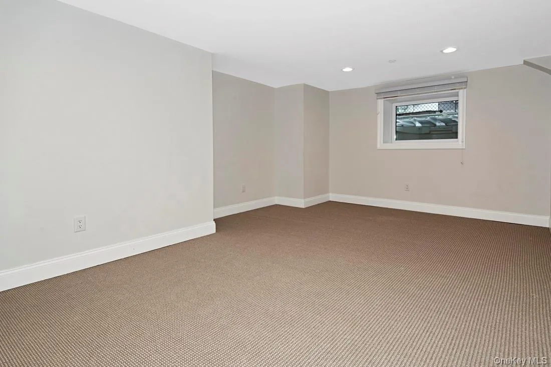 195 Purchase Street, Rye City, NY, 3 Bedrooms Bedrooms, 5 Rooms Rooms,2 BathroomsBathrooms,Residential Lease,For Rent,Purchase,0,1044304 195 Purchase Street, Rye City, NY, 3 Bedrooms Bedrooms, 5 Rooms Rooms,2 BathroomsBathrooms,Residential Lease,For Rent,Purchase,0,1044304