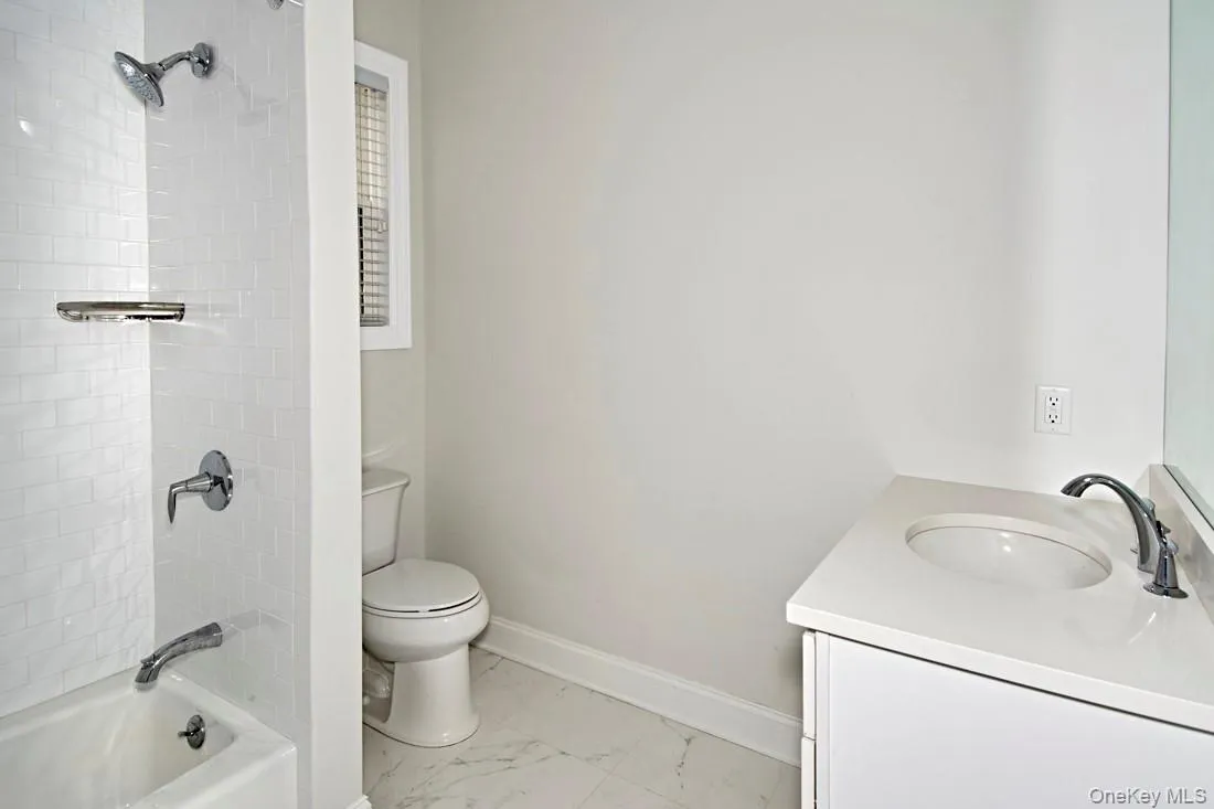 195 Purchase Street, Rye City, NY, 3 Bedrooms Bedrooms, 5 Rooms Rooms,2 BathroomsBathrooms,Residential Lease,For Rent,Purchase,0,1044304 195 Purchase Street, Rye City, NY, 3 Bedrooms Bedrooms, 5 Rooms Rooms,2 BathroomsBathrooms,Residential Lease,For Rent,Purchase,0,1044304