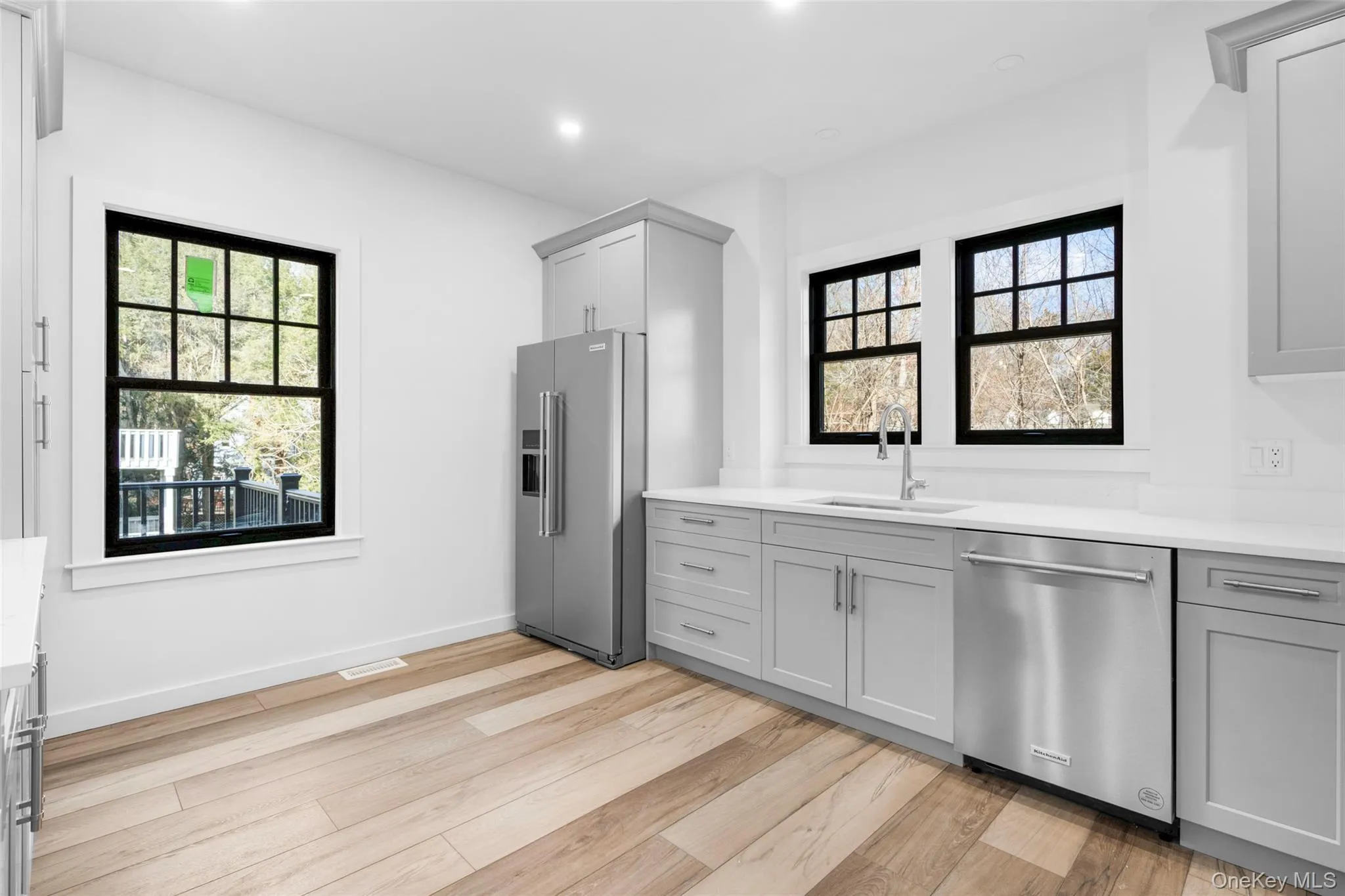 27 Choate Lane, Mount Pleasant, NY, 3 Bedrooms Bedrooms, 6 Rooms Rooms,3 BathroomsBathrooms,Residential Lease,For Rent,Choate,0,1044305 27 Choate Lane, Mount Pleasant, NY, 3 Bedrooms Bedrooms, 6 Rooms Rooms,3 BathroomsBathrooms,Residential Lease,For Rent,Choate,0,1044305