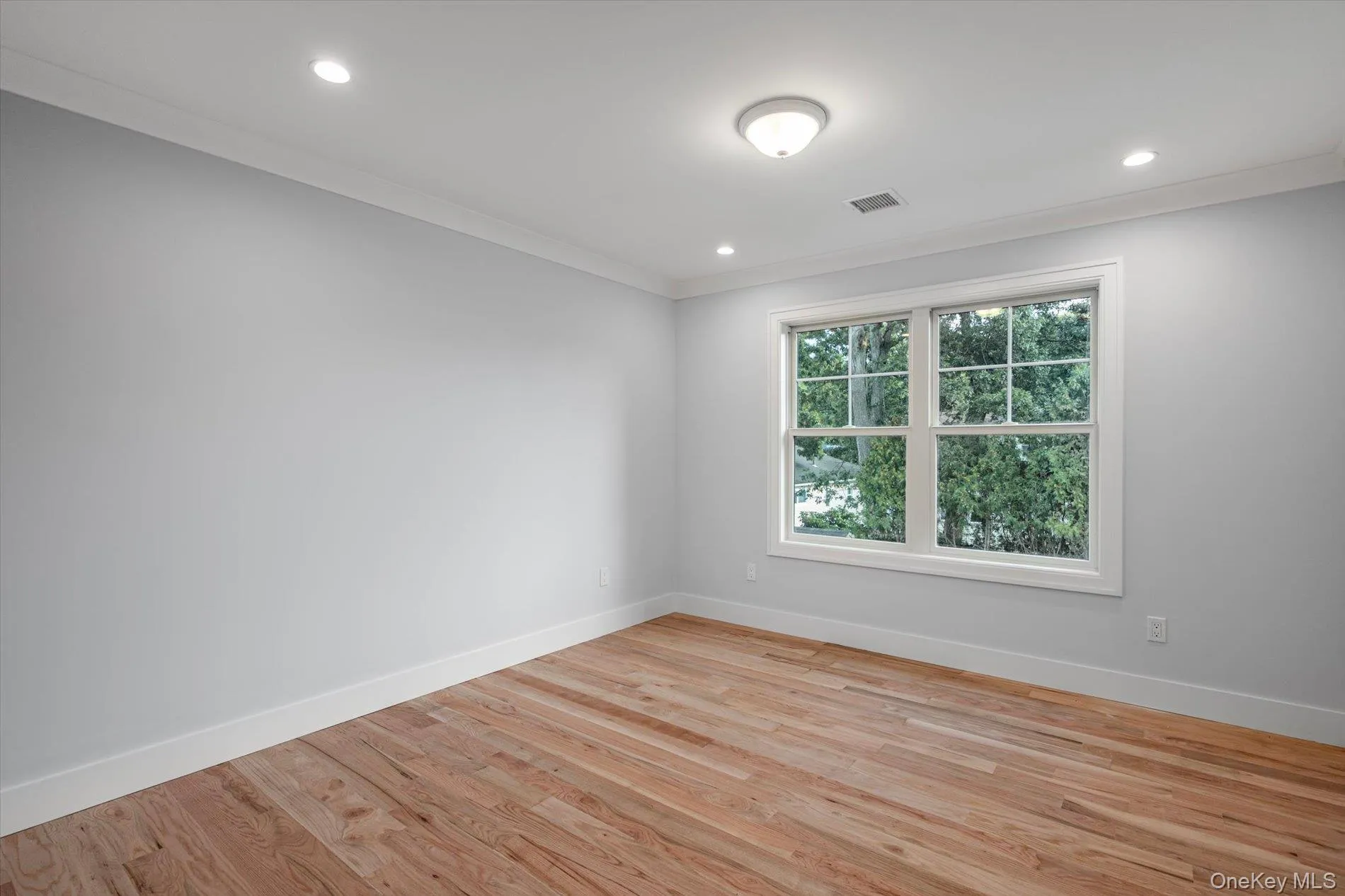115 Jackson Avenue, Oyster Bay, NY, 5 Bedrooms Bedrooms, 10 Rooms Rooms,3 BathroomsBathrooms,Residential,For Rent,Jackson,0,1044308 115 Jackson Avenue, Oyster Bay, NY, 5 Bedrooms Bedrooms, 10 Rooms Rooms,3 BathroomsBathrooms,Residential,For Rent,Jackson,0,1044308