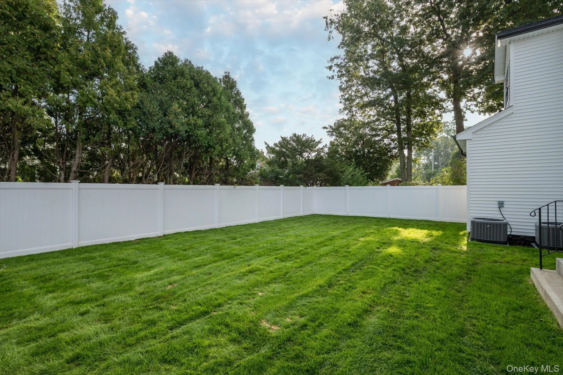 115 Jackson Avenue, Oyster Bay, NY, 5 Bedrooms Bedrooms, 10 Rooms Rooms,3 BathroomsBathrooms,Residential,For Rent,Jackson,0,1044308 115 Jackson Avenue, Oyster Bay, NY, 5 Bedrooms Bedrooms, 10 Rooms Rooms,3 BathroomsBathrooms,Residential,For Rent,Jackson,0,1044308