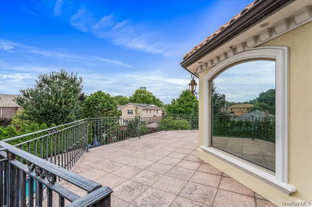 318 147th Place, New York, NY, 5 Bedrooms Bedrooms, 10 Rooms Rooms,4 BathroomsBathrooms,Residential,For Rent,147th,0,1044314 318 147th Place, New York, NY, 5 Bedrooms Bedrooms, 10 Rooms Rooms,4 BathroomsBathrooms,Residential,For Rent,147th,0,1044314