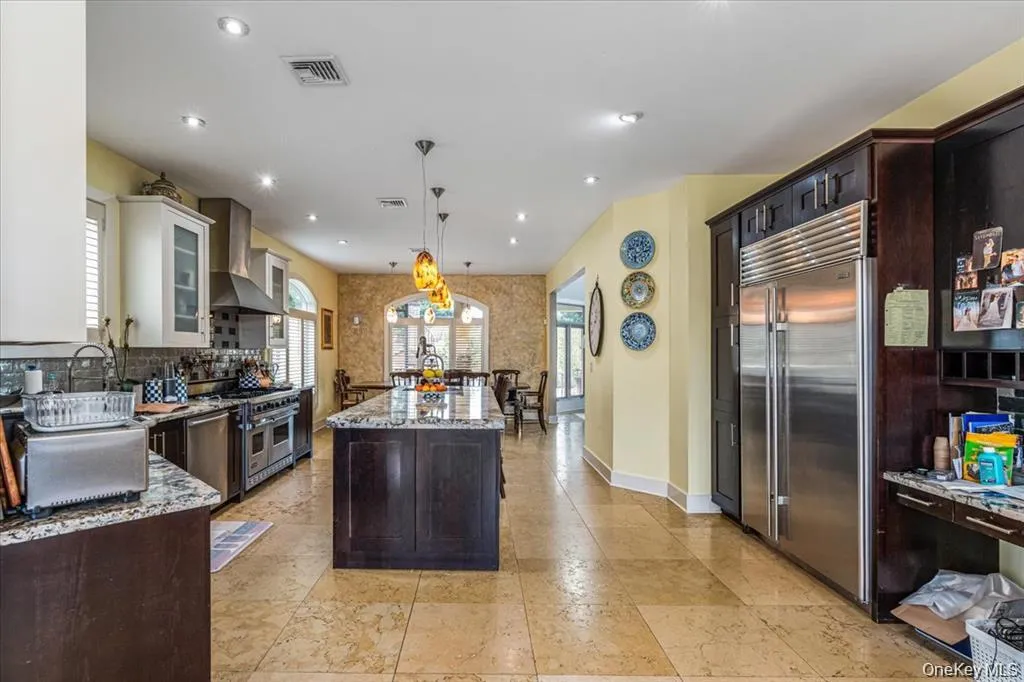 318 147th Place, New York, NY, 5 Bedrooms Bedrooms, 10 Rooms Rooms,4 BathroomsBathrooms,Residential,For Rent,147th,0,1044314 318 147th Place, New York, NY, 5 Bedrooms Bedrooms, 10 Rooms Rooms,4 BathroomsBathrooms,Residential,For Rent,147th,0,1044314