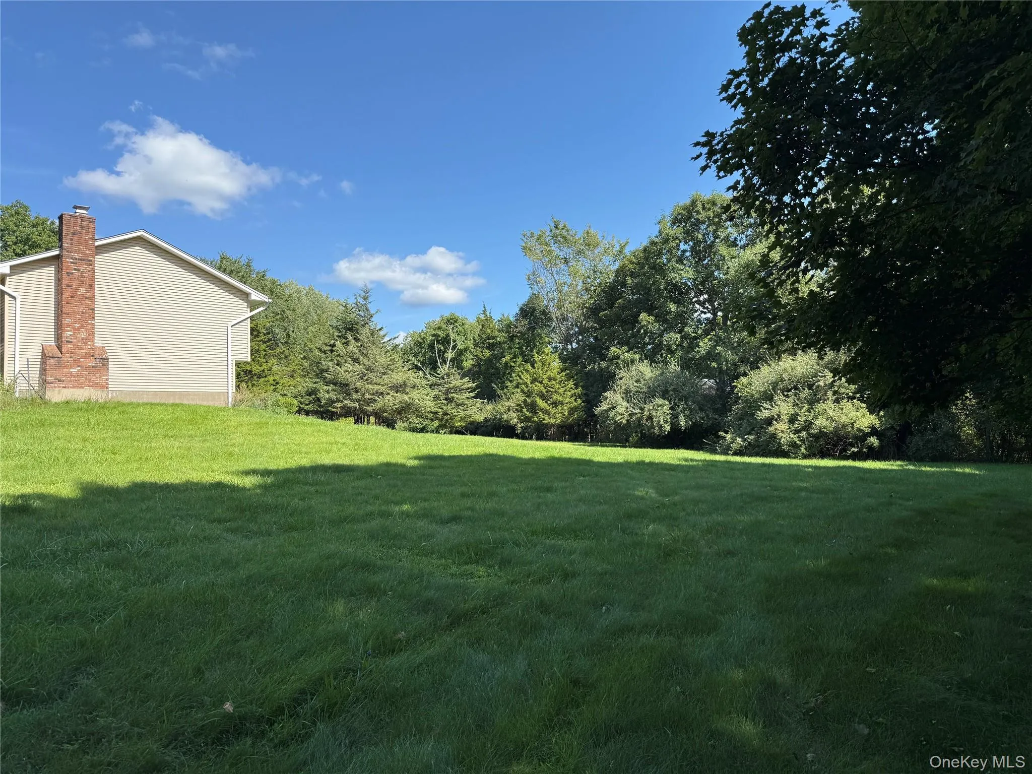 Beautiful private flat acre of property Beautiful private flat acre of property