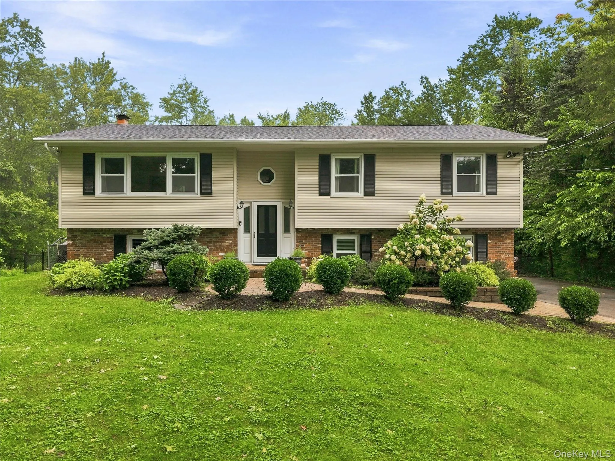193 Old Dutch Hollow Road, Warwick (town), NY, 3 Bedrooms Bedrooms, 12 Rooms Rooms,2 BathroomsBathrooms,Residential,For Rent,Old Dutch Hollow,0,1044317 193 Old Dutch Hollow Road, Warwick (town), NY, 3 Bedrooms Bedrooms, 12 Rooms Rooms,2 BathroomsBathrooms,Residential,For Rent,Old Dutch Hollow,0,1044317