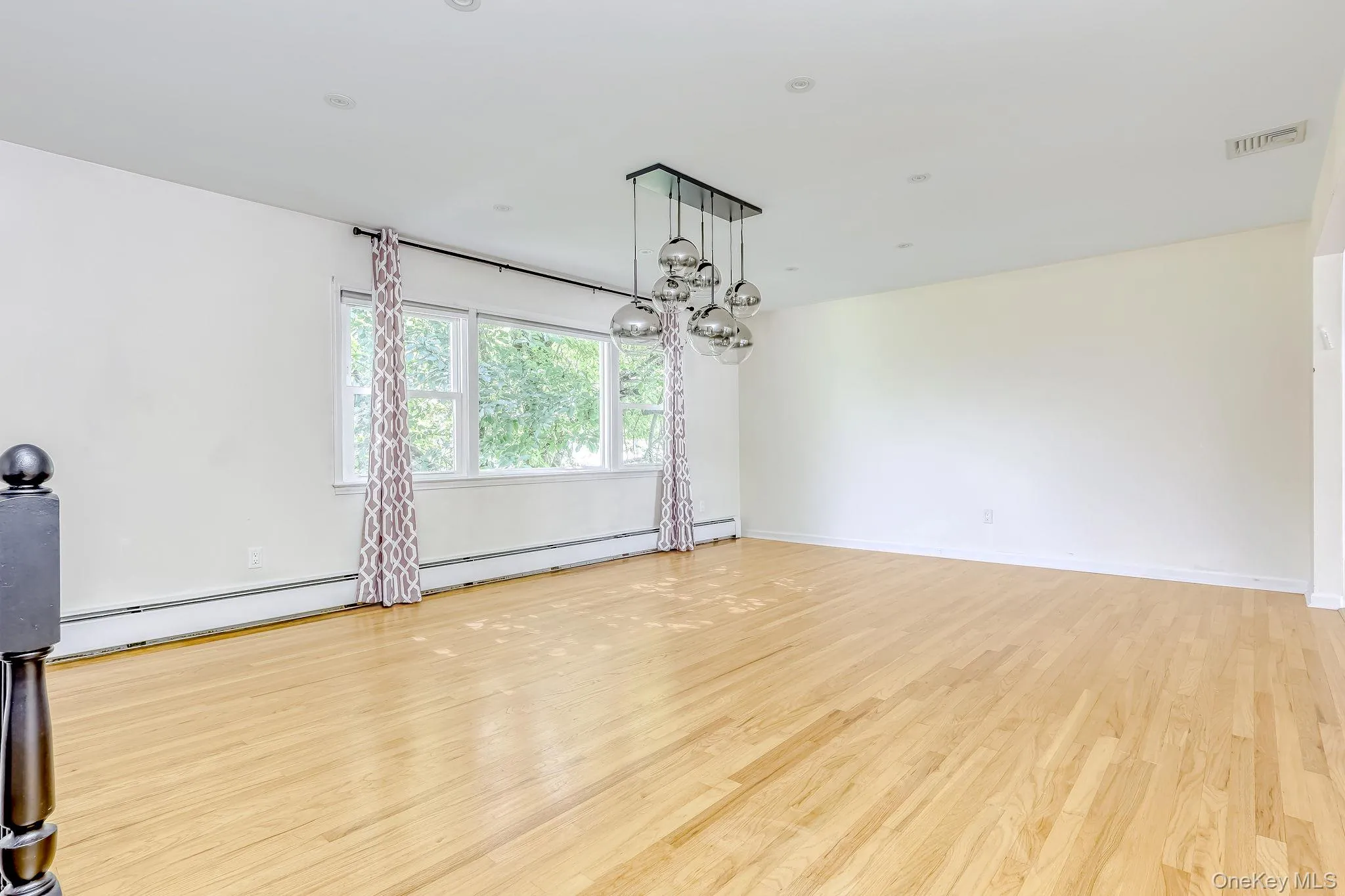 17 Cragmere Road, Ramapo, NY, 4 Bedrooms Bedrooms, 8 Rooms Rooms,2 BathroomsBathrooms,Residential,For Rent,Cragmere,0,1044322 17 Cragmere Road, Ramapo, NY, 4 Bedrooms Bedrooms, 8 Rooms Rooms,2 BathroomsBathrooms,Residential,For Rent,Cragmere,0,1044322