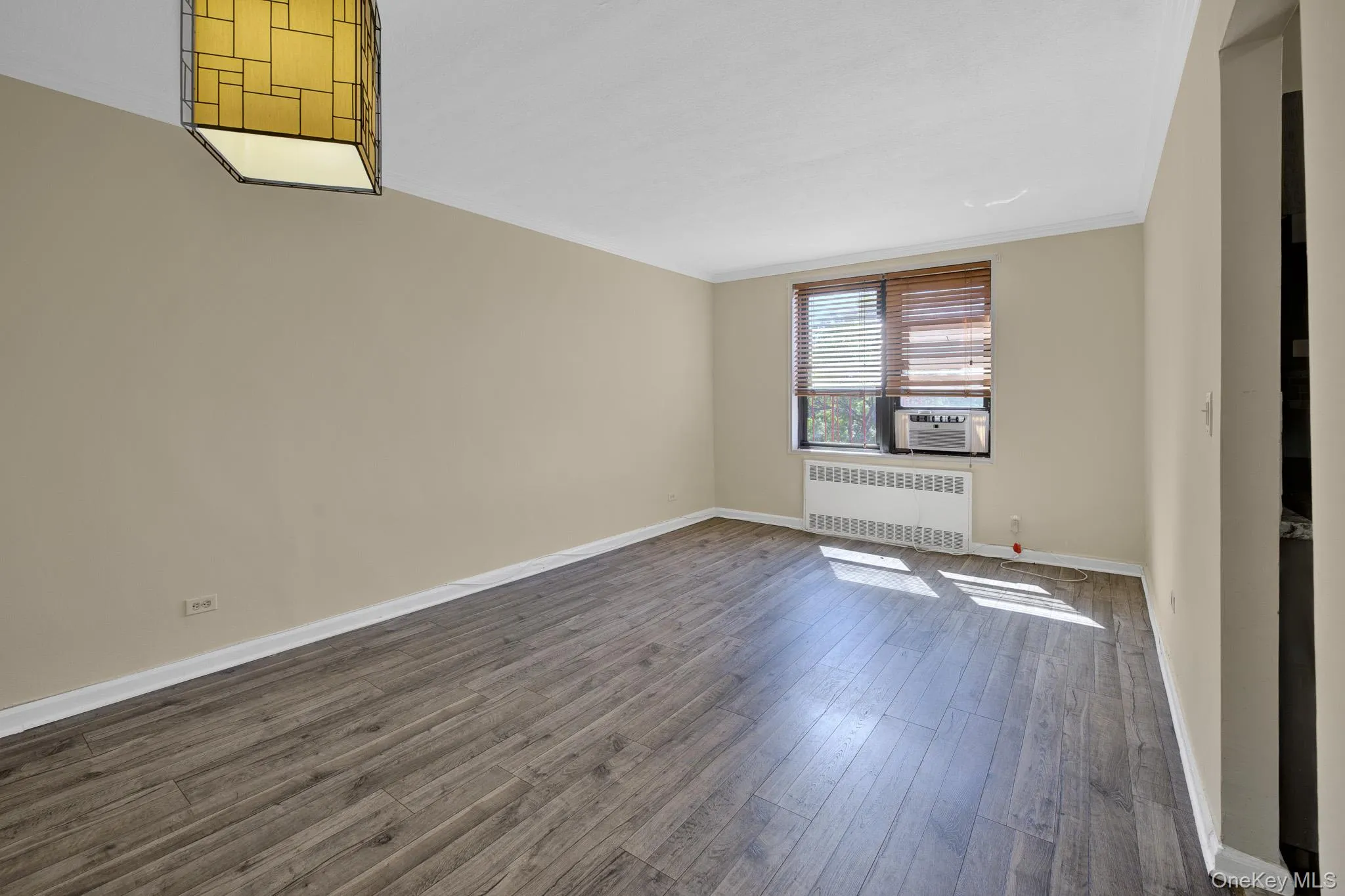 150-10 71st Avenue, New York, NY, 1 Bedroom Bedrooms, 3 Rooms Rooms,1 BathroomBathrooms,Residential,For Rent,71st,0,1044327 150-10 71st Avenue, New York, NY, 1 Bedroom Bedrooms, 3 Rooms Rooms,1 BathroomBathrooms,Residential,For Rent,71st,0,1044327