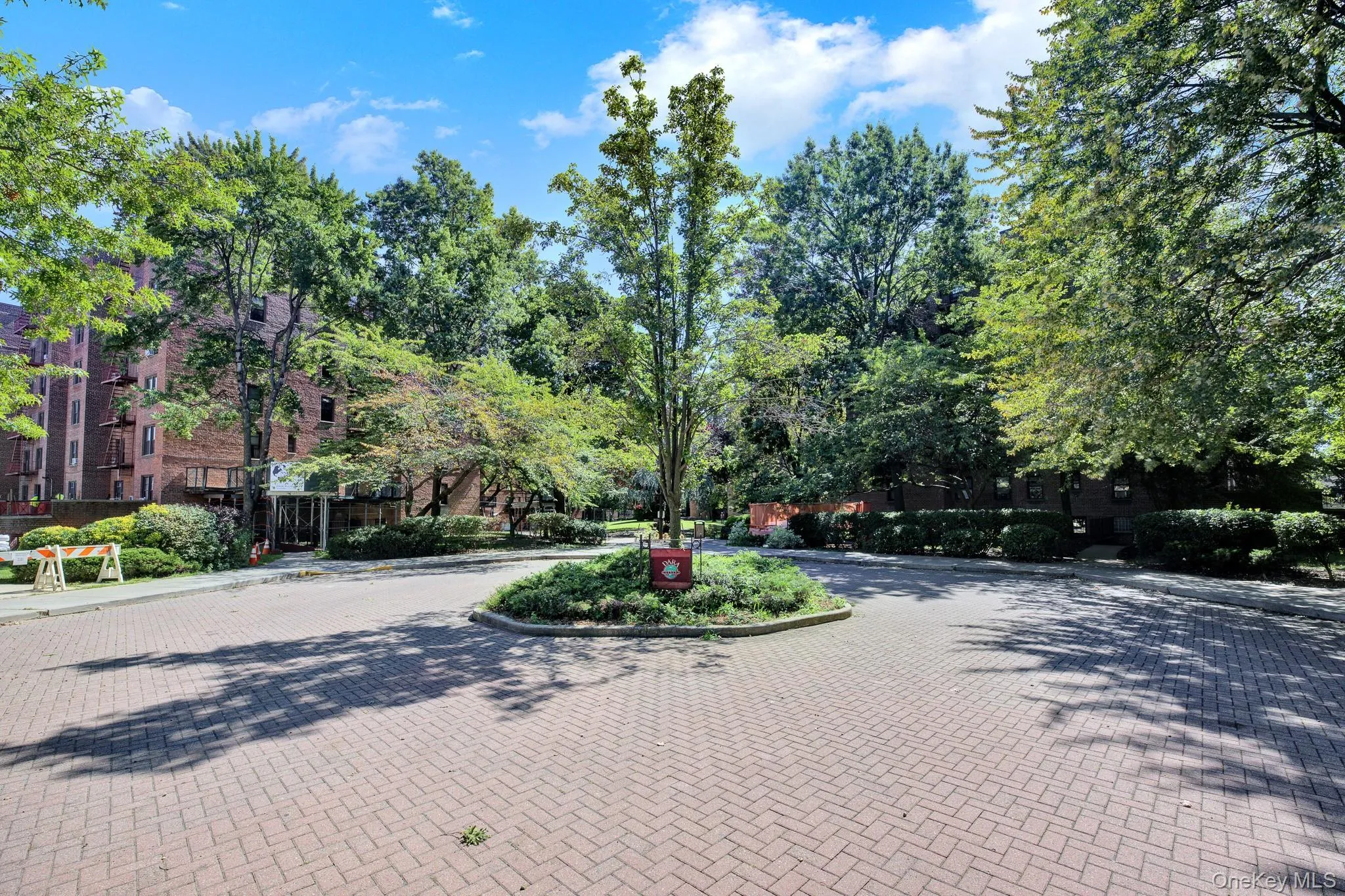 150-10 71st Avenue, New York, NY, 1 Bedroom Bedrooms, 3 Rooms Rooms,1 BathroomBathrooms,Residential,For Rent,71st,0,1044327 150-10 71st Avenue, New York, NY, 1 Bedroom Bedrooms, 3 Rooms Rooms,1 BathroomBathrooms,Residential,For Rent,71st,0,1044327