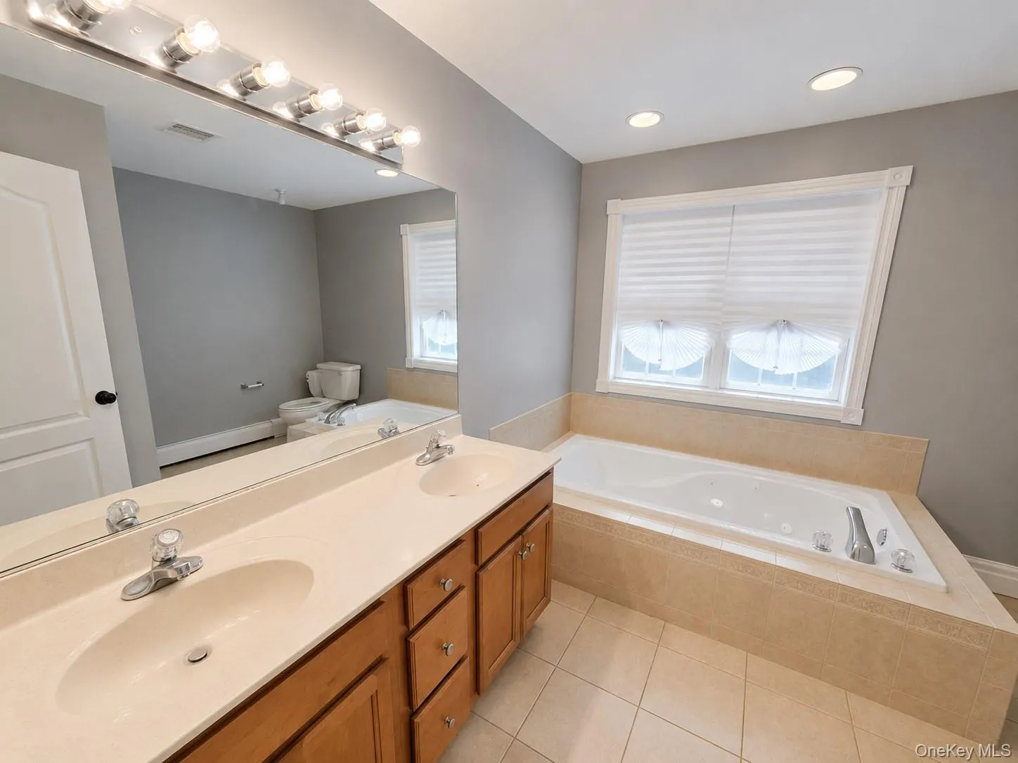 8 Brian Court, Blooming Grove, NY, 4 Bedrooms Bedrooms, 9 Rooms Rooms,2 BathroomsBathrooms,Residential Lease,For Rent,Brian,0,1044328 8 Brian Court, Blooming Grove, NY, 4 Bedrooms Bedrooms, 9 Rooms Rooms,2 BathroomsBathrooms,Residential Lease,For Rent,Brian,0,1044328