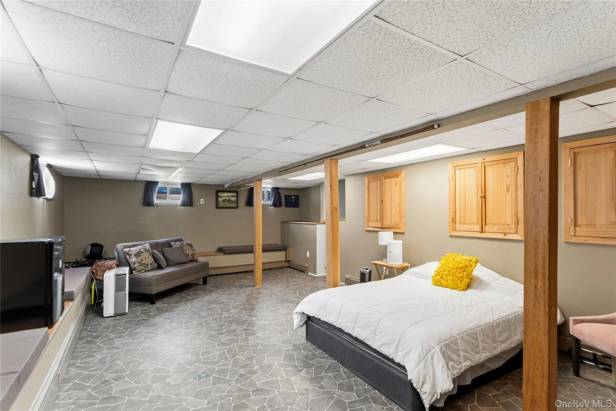 582 Benton Road, Hempstead, NY, 4 Bedrooms Bedrooms, 8 Rooms Rooms,2 BathroomsBathrooms,Residential,For Rent,Benton,0,1044329 582 Benton Road, Hempstead, NY, 4 Bedrooms Bedrooms, 8 Rooms Rooms,2 BathroomsBathrooms,Residential,For Rent,Benton,0,1044329