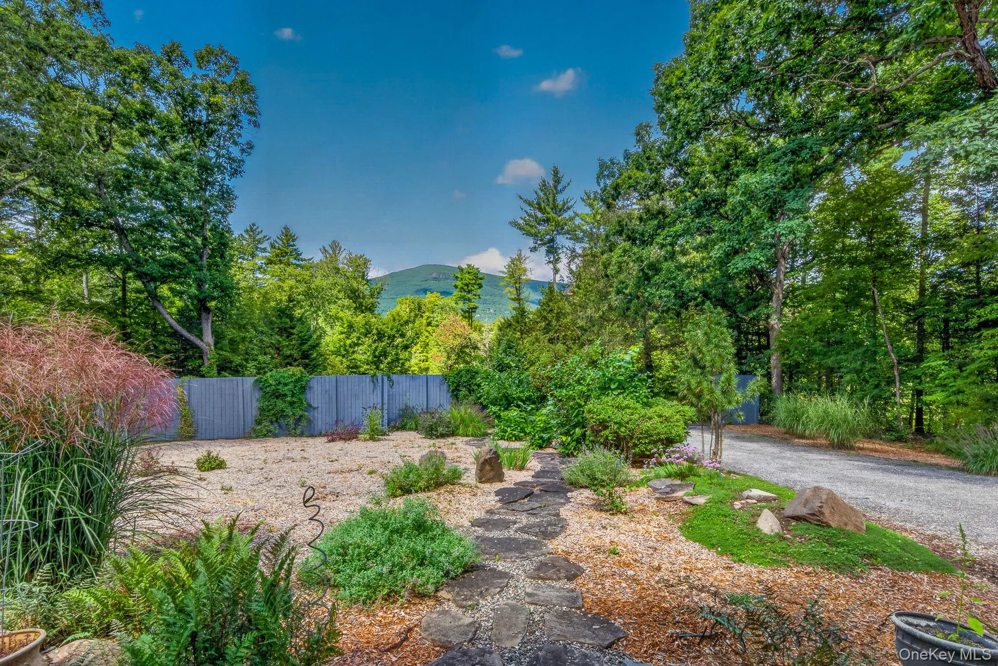 25 Terra Road, Saugerties, NY, 2 Bedrooms Bedrooms, 6 Rooms Rooms,2 BathroomsBathrooms,Residential,For Rent,Terra,0,1044338 25 Terra Road, Saugerties, NY, 2 Bedrooms Bedrooms, 6 Rooms Rooms,2 BathroomsBathrooms,Residential,For Rent,Terra,0,1044338