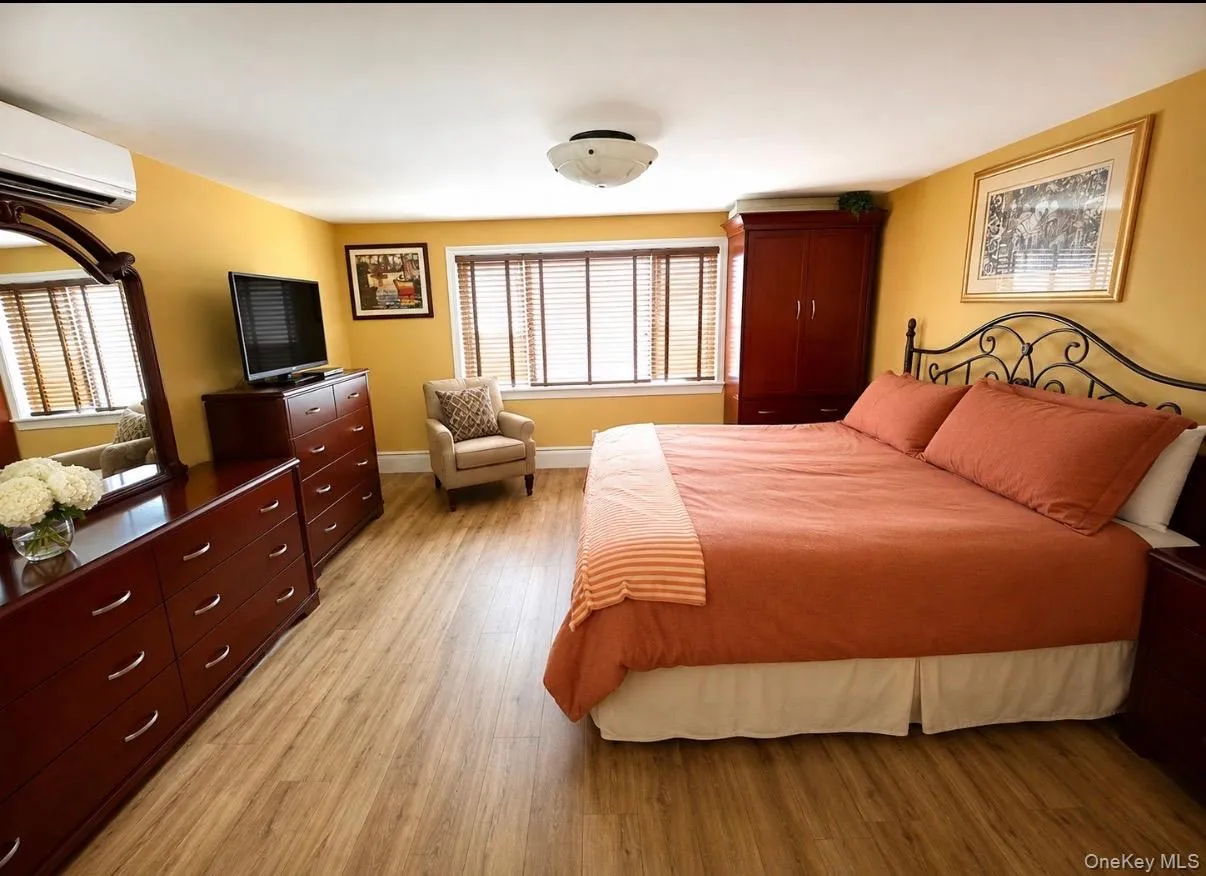 159 Sportsmans Avenue, Hempstead, NY, 2 Bedrooms Bedrooms, 7 Rooms Rooms,2 BathroomsBathrooms,Residential,For Rent,Sportsmans,0,1044344 159 Sportsmans Avenue, Hempstead, NY, 2 Bedrooms Bedrooms, 7 Rooms Rooms,2 BathroomsBathrooms,Residential,For Rent,Sportsmans,0,1044344