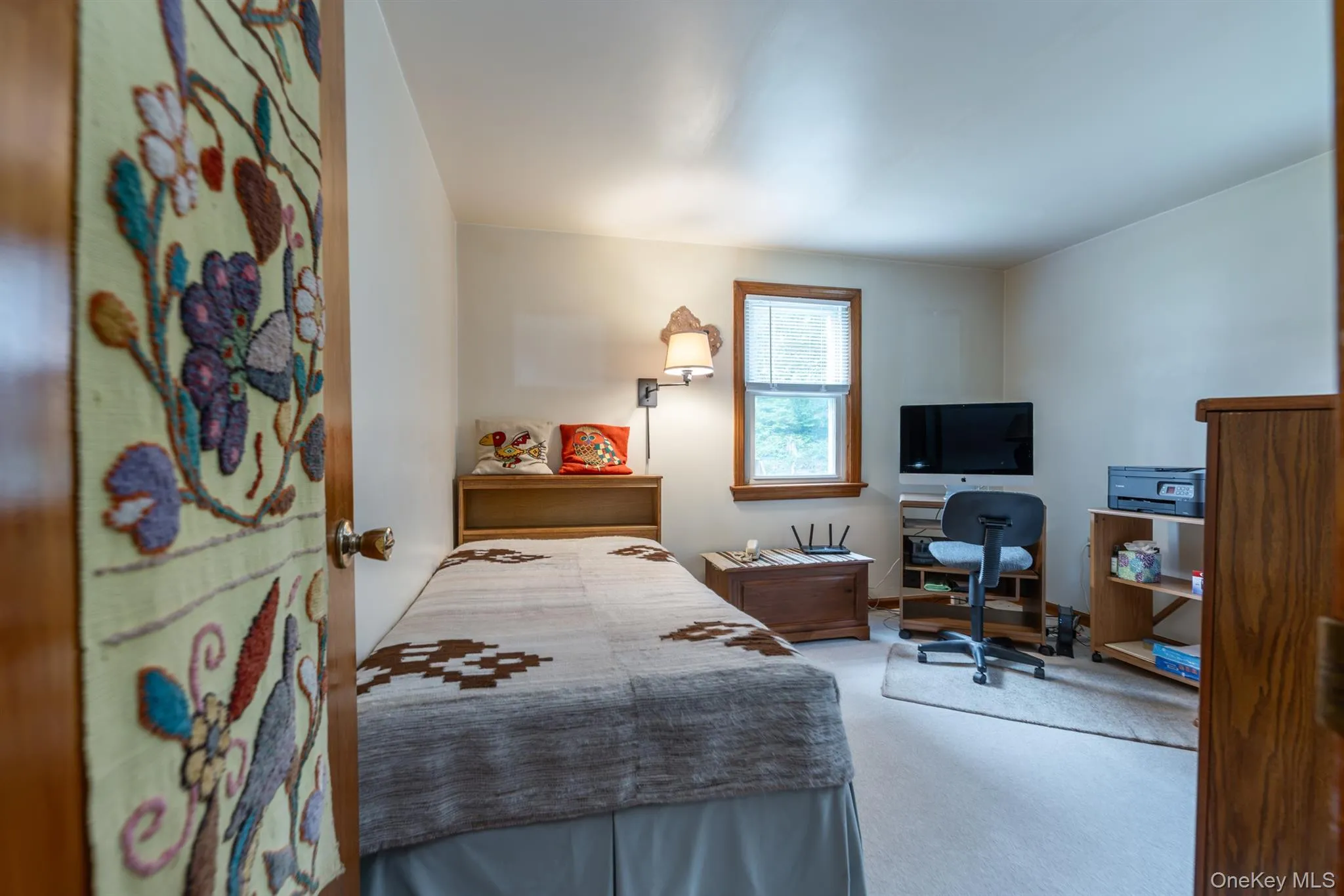 207 Horton Lane, Esopus, NY, 3 Bedrooms Bedrooms, 6 Rooms Rooms,1 BathroomBathrooms,Residential,For Rent,Horton,0,1044349 207 Horton Lane, Esopus, NY, 3 Bedrooms Bedrooms, 6 Rooms Rooms,1 BathroomBathrooms,Residential,For Rent,Horton,0,1044349