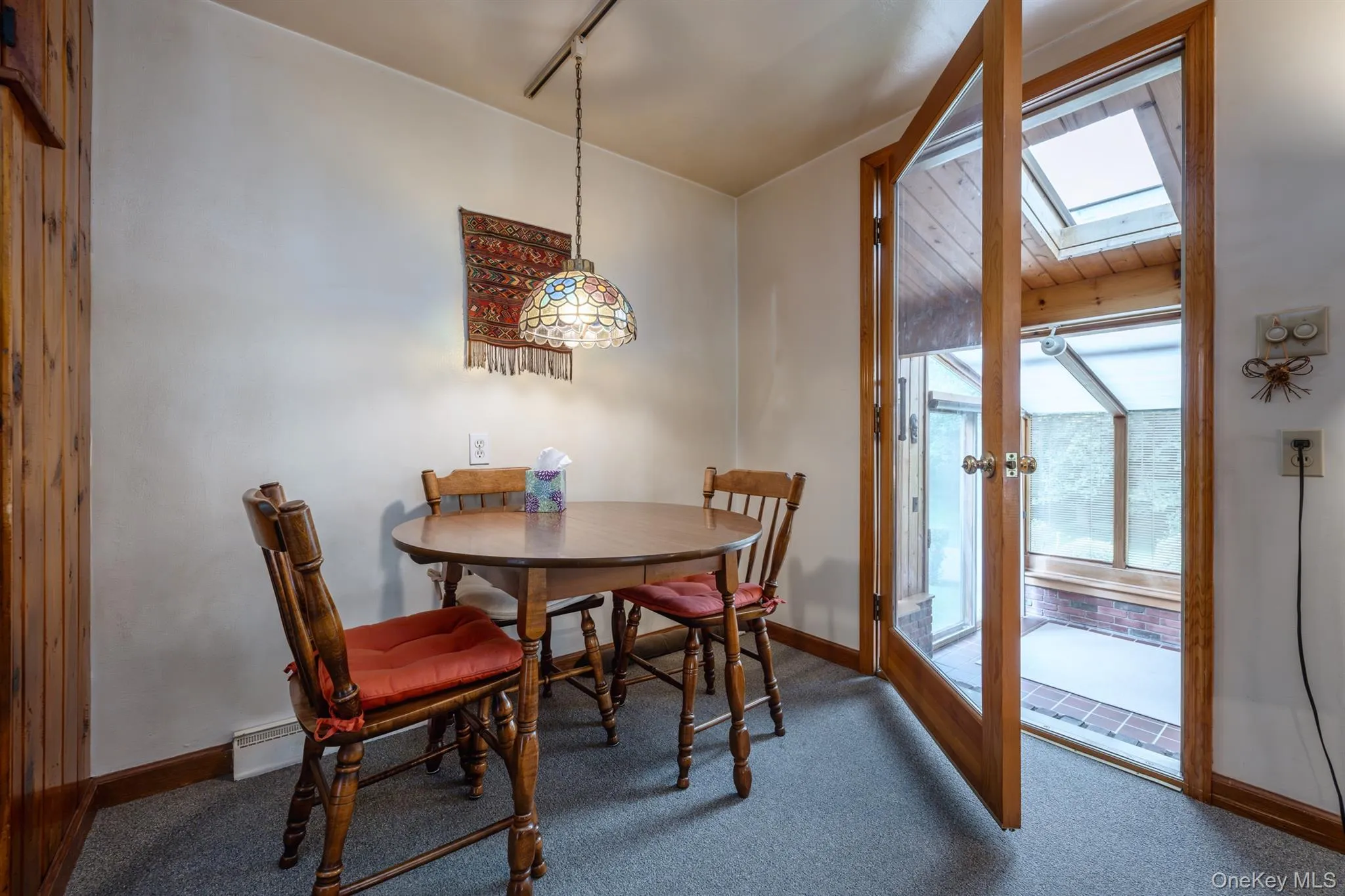 207 Horton Lane, Esopus, NY, 3 Bedrooms Bedrooms, 6 Rooms Rooms,1 BathroomBathrooms,Residential,For Rent,Horton,0,1044349 207 Horton Lane, Esopus, NY, 3 Bedrooms Bedrooms, 6 Rooms Rooms,1 BathroomBathrooms,Residential,For Rent,Horton,0,1044349