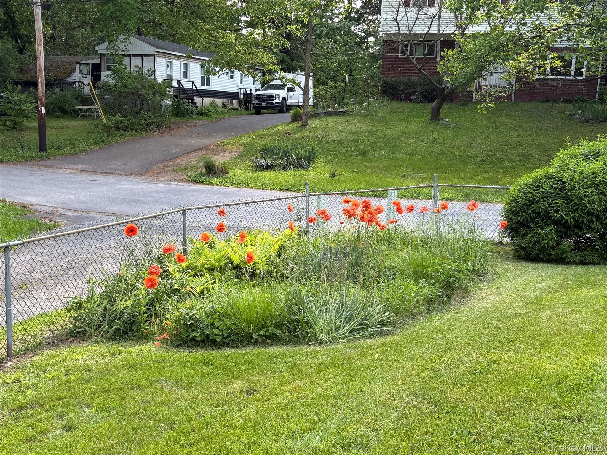 207 Horton Lane, Esopus, NY, 3 Bedrooms Bedrooms, 6 Rooms Rooms,1 BathroomBathrooms,Residential,For Rent,Horton,0,1044349 207 Horton Lane, Esopus, NY, 3 Bedrooms Bedrooms, 6 Rooms Rooms,1 BathroomBathrooms,Residential,For Rent,Horton,0,1044349