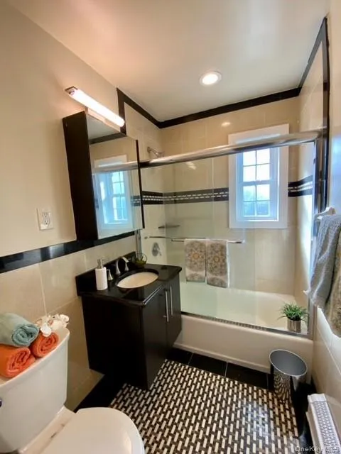 315 Robinson Avenue, Brookhaven, NY, 1 Bedroom Bedrooms, 4 Room Rooms,1 BathroomBathrooms,Residential Lease,For Rent,Robinson,0,1044355 315 Robinson Avenue, Brookhaven, NY, 1 Bedroom Bedrooms, 4 Room Rooms,1 BathroomBathrooms,Residential Lease,For Rent,Robinson,0,1044355