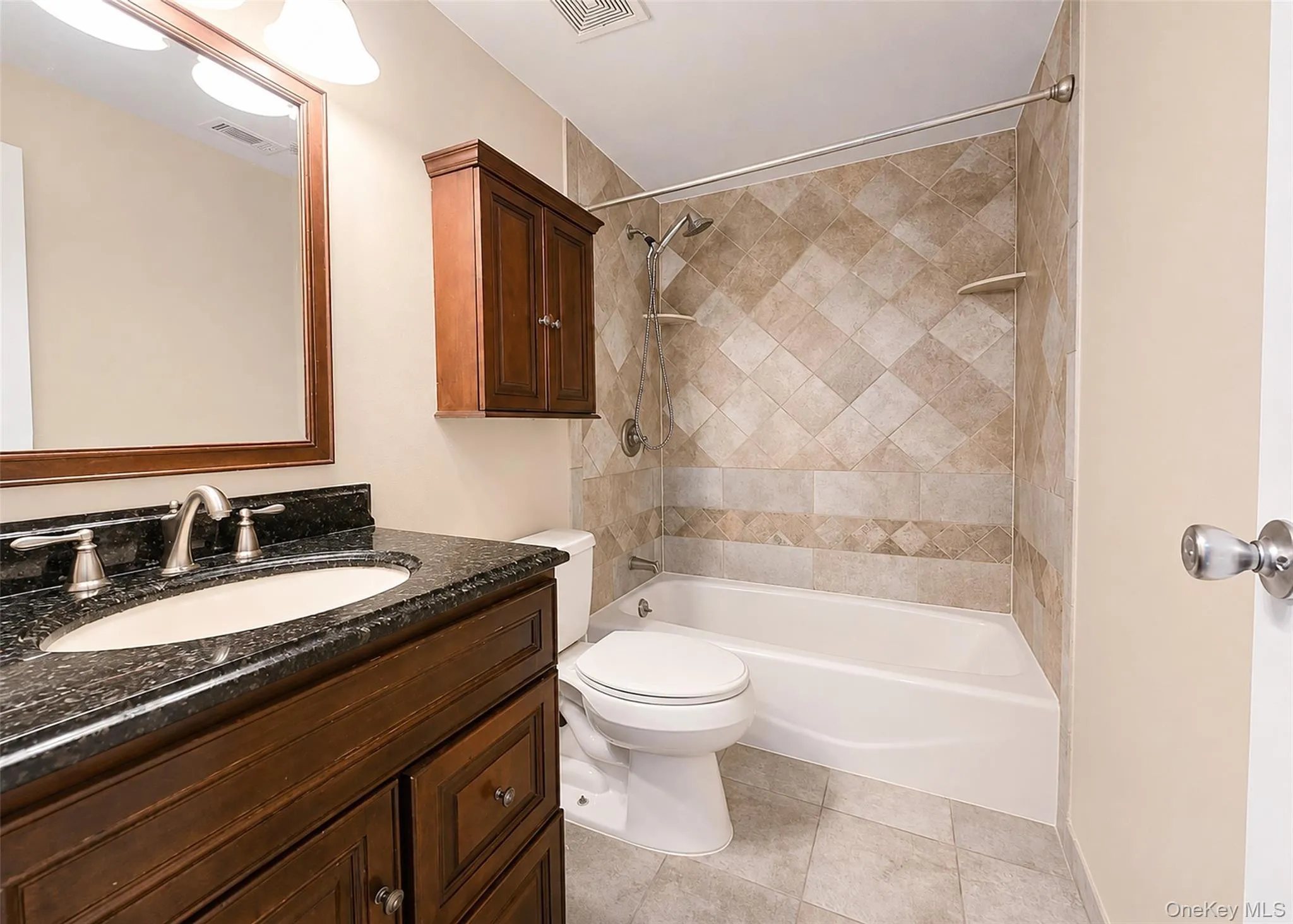 145 Cambridge Drive, Brookhaven, NY, 2 Bedrooms Bedrooms, 4 Rooms Rooms,1 BathroomBathrooms,Residential,For Rent,Cambridge,0,1044360 145 Cambridge Drive, Brookhaven, NY, 2 Bedrooms Bedrooms, 4 Rooms Rooms,1 BathroomBathrooms,Residential,For Rent,Cambridge,0,1044360