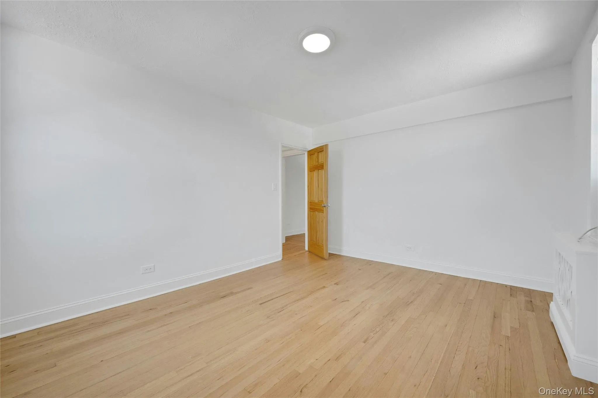5650 Netherland Avenue, New York, NY, 1 Bedroom Bedrooms, 3 Rooms Rooms,1 BathroomBathrooms,Residential,For Rent,Netherland,0,1044363 5650 Netherland Avenue, New York, NY, 1 Bedroom Bedrooms, 3 Rooms Rooms,1 BathroomBathrooms,Residential,For Rent,Netherland,0,1044363