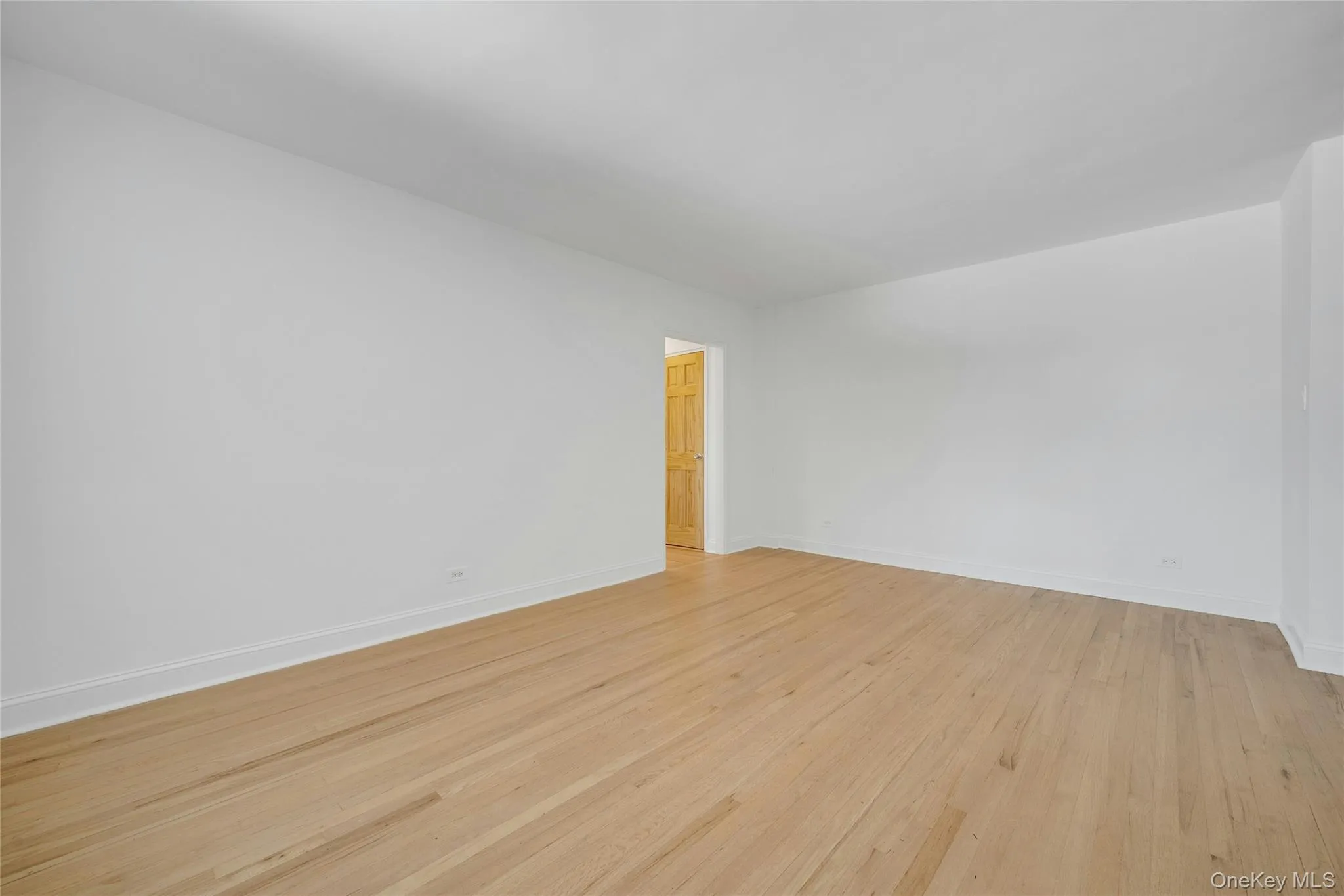 5650 Netherland Avenue, New York, NY, 1 Bedroom Bedrooms, 3 Rooms Rooms,1 BathroomBathrooms,Residential,For Rent,Netherland,0,1044363 5650 Netherland Avenue, New York, NY, 1 Bedroom Bedrooms, 3 Rooms Rooms,1 BathroomBathrooms,Residential,For Rent,Netherland,0,1044363