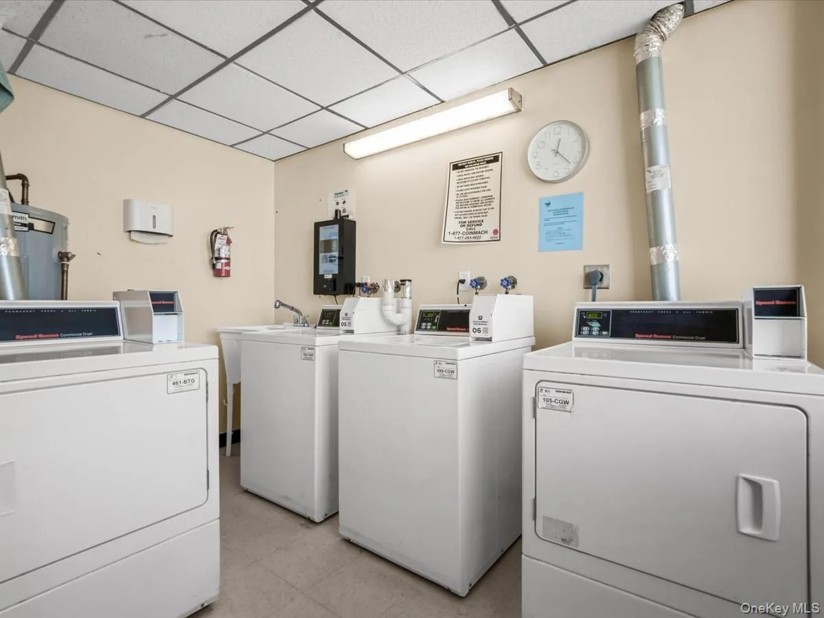 31 Casino Street, Hempstead, NY, 2 Bedrooms Bedrooms, 4 Rooms Rooms,2 BathroomsBathrooms,Residential,For Rent,Casino,0,1044364 31 Casino Street, Hempstead, NY, 2 Bedrooms Bedrooms, 4 Rooms Rooms,2 BathroomsBathrooms,Residential,For Rent,Casino,0,1044364