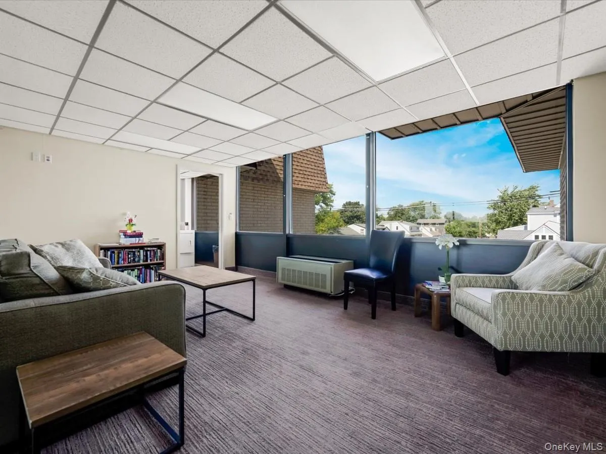 31 Casino Street, Hempstead, NY, 2 Bedrooms Bedrooms, 4 Rooms Rooms,2 BathroomsBathrooms,Residential,For Rent,Casino,0,1044364 31 Casino Street, Hempstead, NY, 2 Bedrooms Bedrooms, 4 Rooms Rooms,2 BathroomsBathrooms,Residential,For Rent,Casino,0,1044364