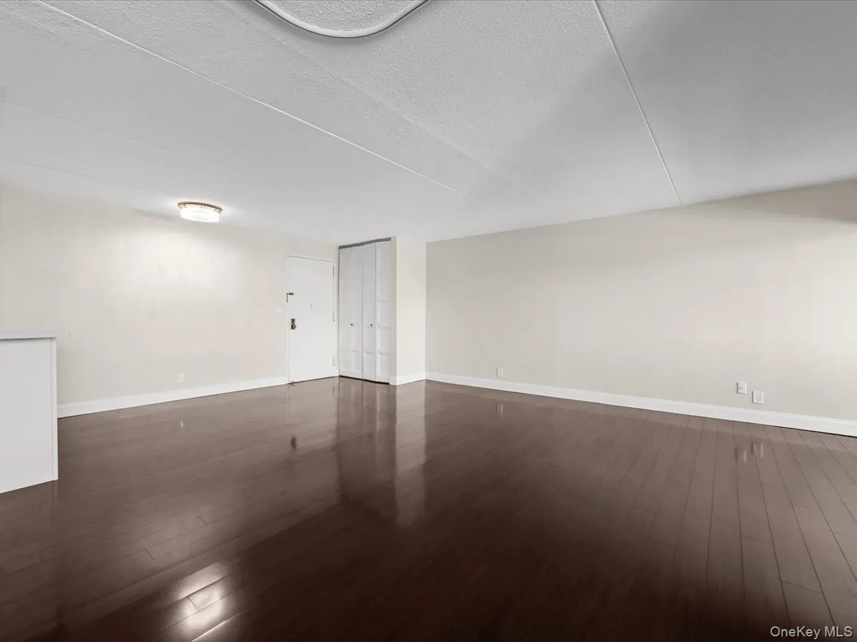 31 Casino Street, Hempstead, NY, 2 Bedrooms Bedrooms, 4 Rooms Rooms,2 BathroomsBathrooms,Residential,For Rent,Casino,0,1044364 31 Casino Street, Hempstead, NY, 2 Bedrooms Bedrooms, 4 Rooms Rooms,2 BathroomsBathrooms,Residential,For Rent,Casino,0,1044364
