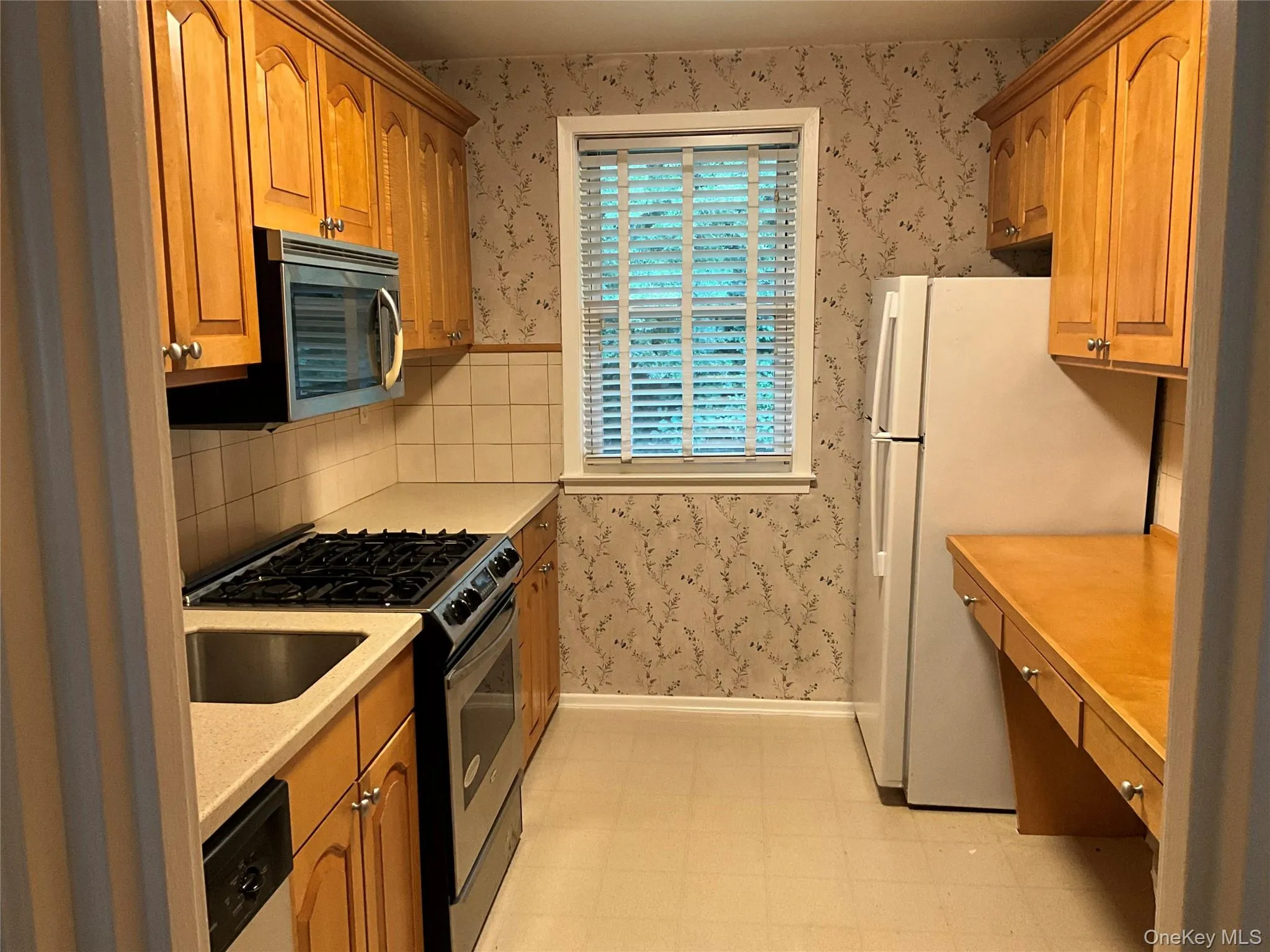 71 Avon Circle, Rye Town, NY, 1 Bedroom Bedrooms, 5 Rooms Rooms,1 BathroomBathrooms,Residential,For Rent,Avon,0,1044365 71 Avon Circle, Rye Town, NY, 1 Bedroom Bedrooms, 5 Rooms Rooms,1 BathroomBathrooms,Residential,For Rent,Avon,0,1044365