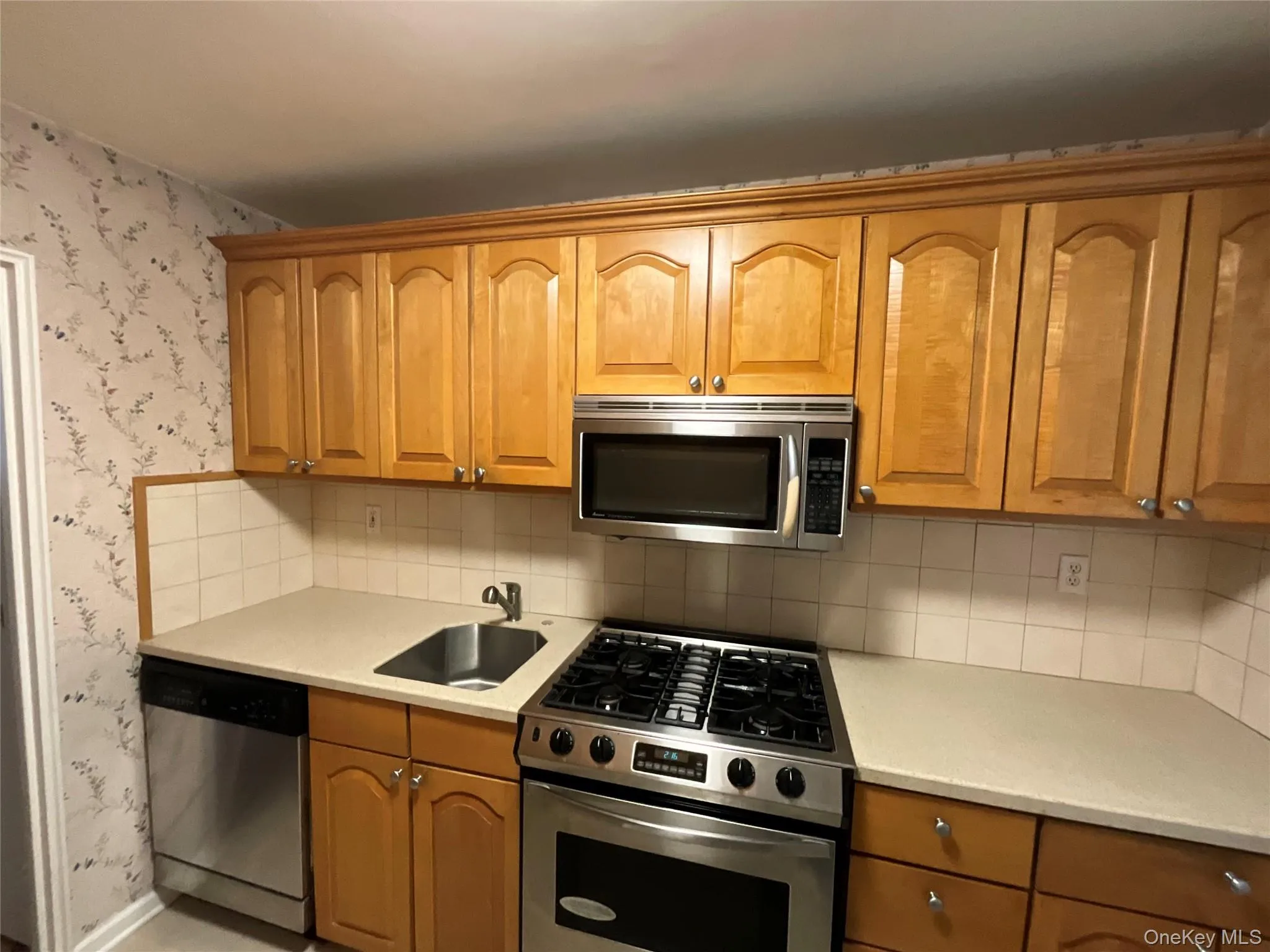 71 Avon Circle, Rye Town, NY, 1 Bedroom Bedrooms, 5 Rooms Rooms,1 BathroomBathrooms,Residential,For Rent,Avon,0,1044365 71 Avon Circle, Rye Town, NY, 1 Bedroom Bedrooms, 5 Rooms Rooms,1 BathroomBathrooms,Residential,For Rent,Avon,0,1044365