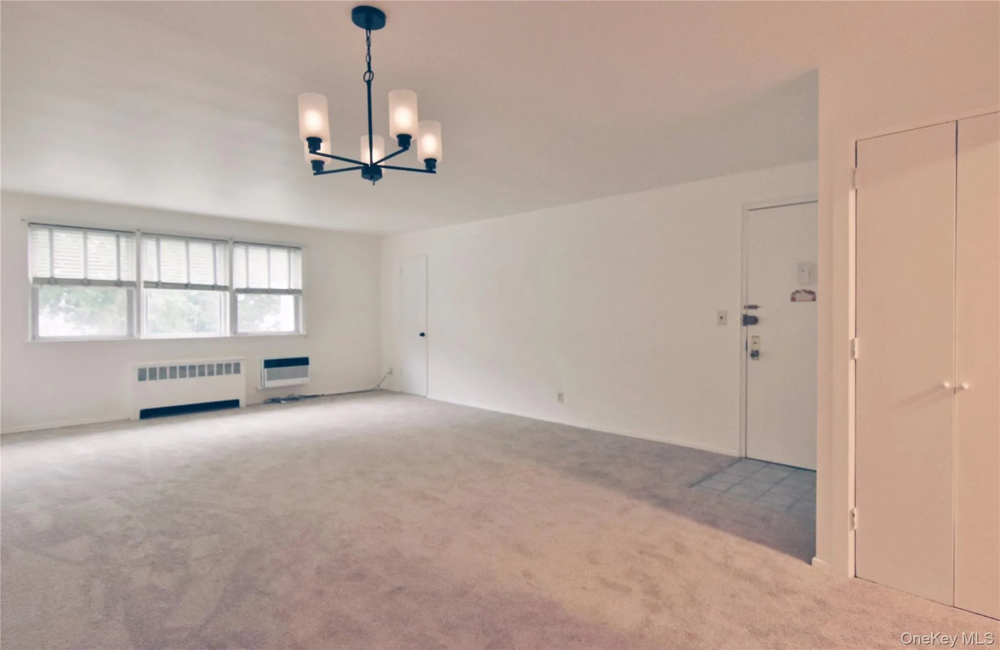Entrance area to Apartment Entrance area to Apartment