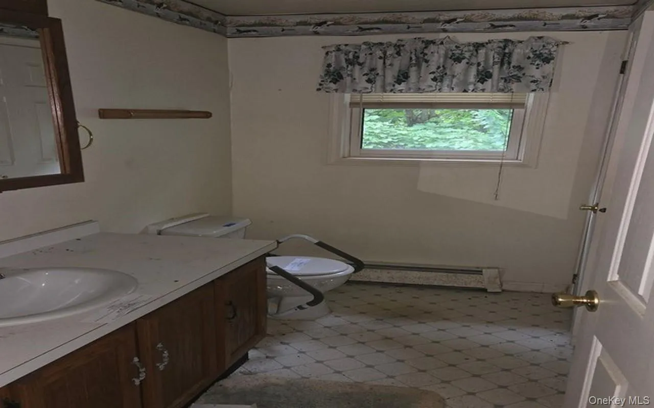 84 Wharton Drive, Cortlandt, NY, 3 Bedrooms Bedrooms, 6 Rooms Rooms,1 BathroomBathrooms,Residential,For Rent,Wharton,0,1044368 84 Wharton Drive, Cortlandt, NY, 3 Bedrooms Bedrooms, 6 Rooms Rooms,1 BathroomBathrooms,Residential,For Rent,Wharton,0,1044368