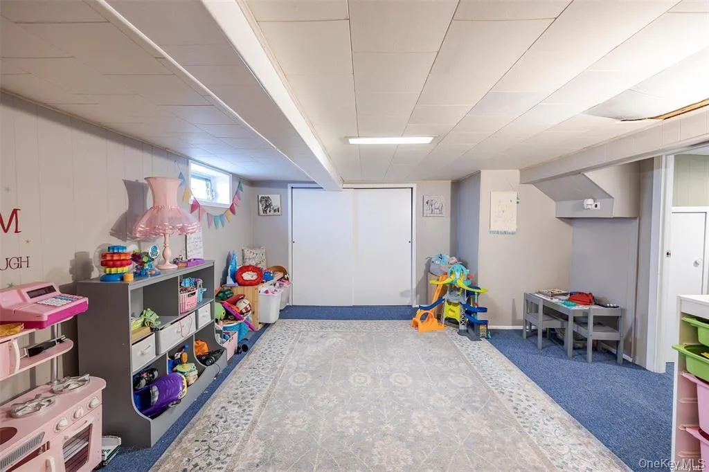 18 Yale Place, Hempstead, NY, 3 Bedrooms Bedrooms, 7 Rooms Rooms,2 BathroomsBathrooms,Residential,For Rent,Yale,0,1044369 18 Yale Place, Hempstead, NY, 3 Bedrooms Bedrooms, 7 Rooms Rooms,2 BathroomsBathrooms,Residential,For Rent,Yale,0,1044369