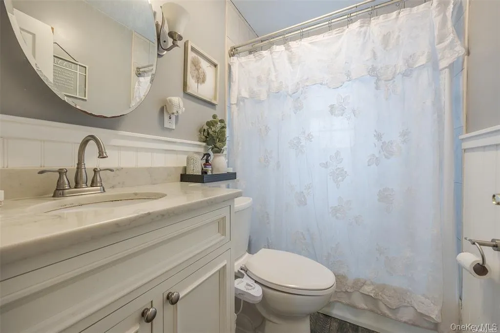 18 Yale Place, Hempstead, NY, 3 Bedrooms Bedrooms, 7 Rooms Rooms,2 BathroomsBathrooms,Residential,For Rent,Yale,0,1044369 18 Yale Place, Hempstead, NY, 3 Bedrooms Bedrooms, 7 Rooms Rooms,2 BathroomsBathrooms,Residential,For Rent,Yale,0,1044369