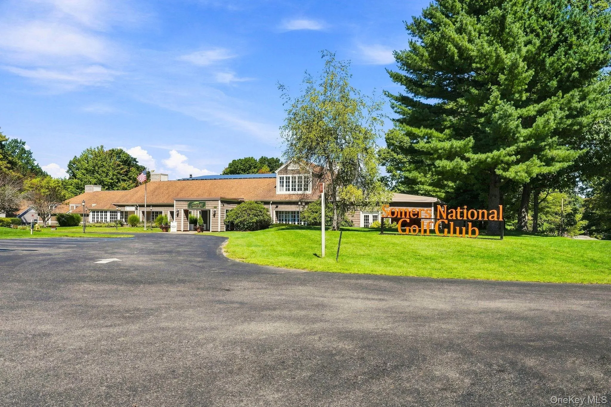 Somers Golf Course Clubhouse Somers Golf Course Clubhouse