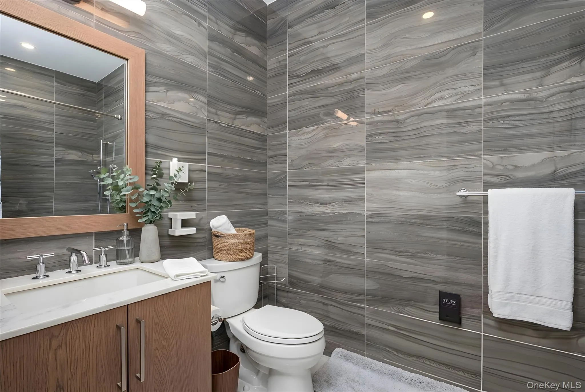 100 Garvies Point Road, Glen Cove, NY, 2 Bedrooms Bedrooms, 3 Rooms Rooms,2 BathroomsBathrooms,Residential,For Rent,Garvies Point,0,1044377 100 Garvies Point Road, Glen Cove, NY, 2 Bedrooms Bedrooms, 3 Rooms Rooms,2 BathroomsBathrooms,Residential,For Rent,Garvies Point,0,1044377