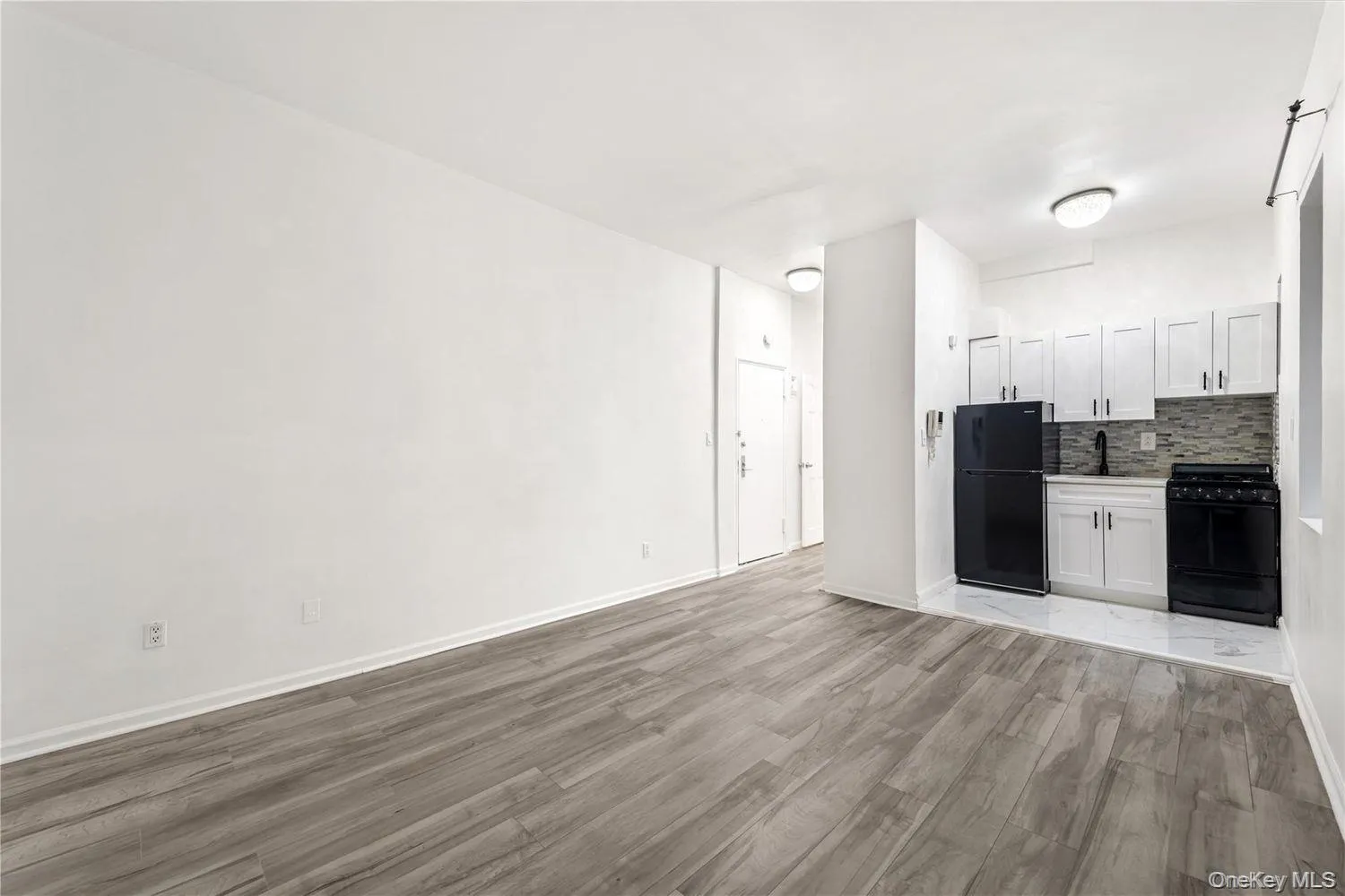 152 35th Street, New York, NY, 1 Room Rooms,1 BathroomBathrooms,Residential Lease,For Rent,35th,0,1044380 152 35th Street, New York, NY, 1 Room Rooms,1 BathroomBathrooms,Residential Lease,For Rent,35th,0,1044380