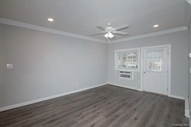 554 New Highway, Smithtown, NY, 2 Bedroom Bedrooms, 5 Room Rooms,1 BathroomBathrooms,Residential Lease,For Rent,New,0,1044384 554 New Highway, Smithtown, NY, 2 Bedroom Bedrooms, 5 Room Rooms,1 BathroomBathrooms,Residential Lease,For Rent,New,0,1044384